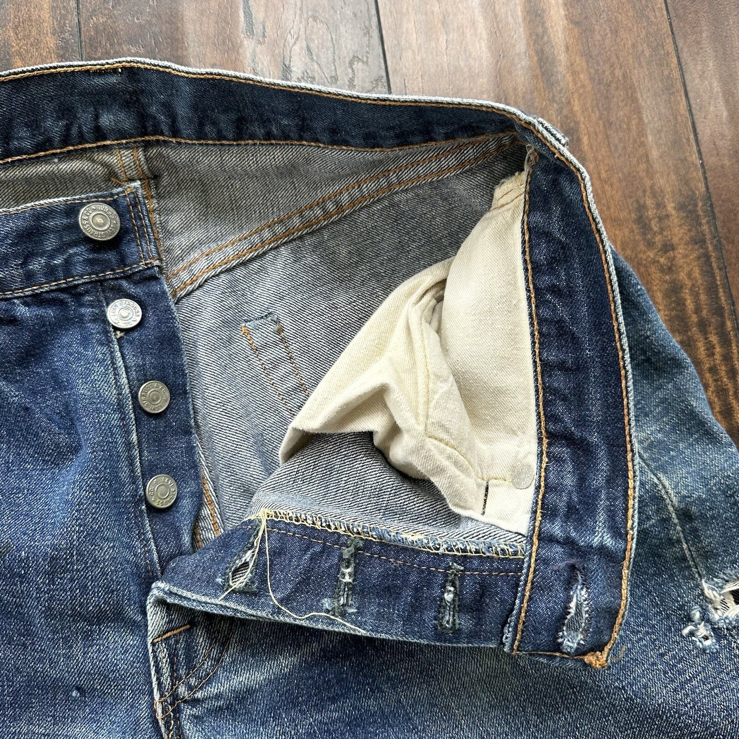 Levis 501 XX Big E True Vintage 60s Redline THRASHED Denim Jeans 1960s 27x26