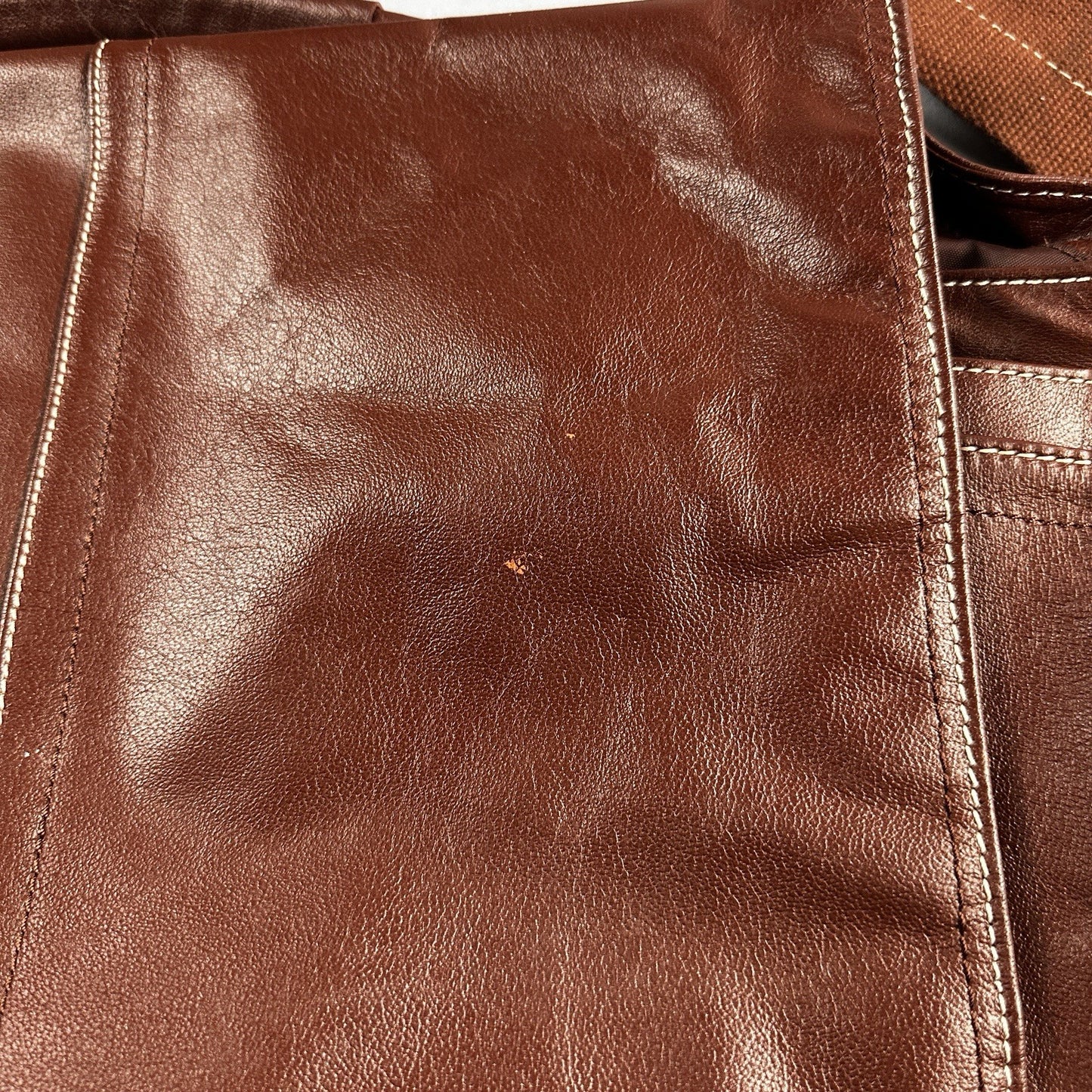 Rich Brown Leather Messenger Satchel Computer Laptop Cross Body Bag