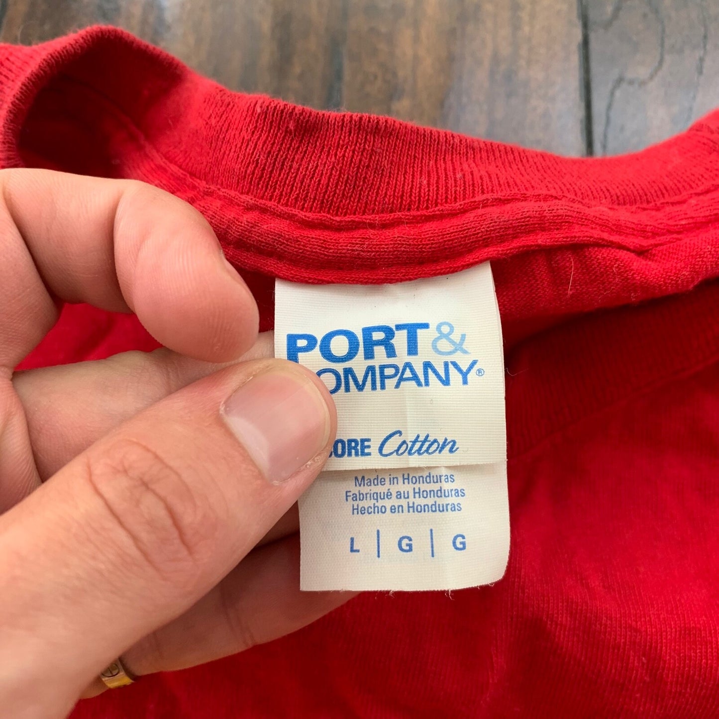 McDonalds Employee Y2K Vintage Style T Shirt Promo Food USA Christmas Holiday