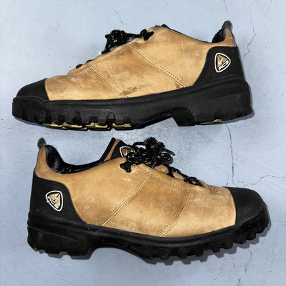 Vtg Nike ACG Womens Suede Leather Hiking Trail Shoes Tan 10 Hiking 185147-221