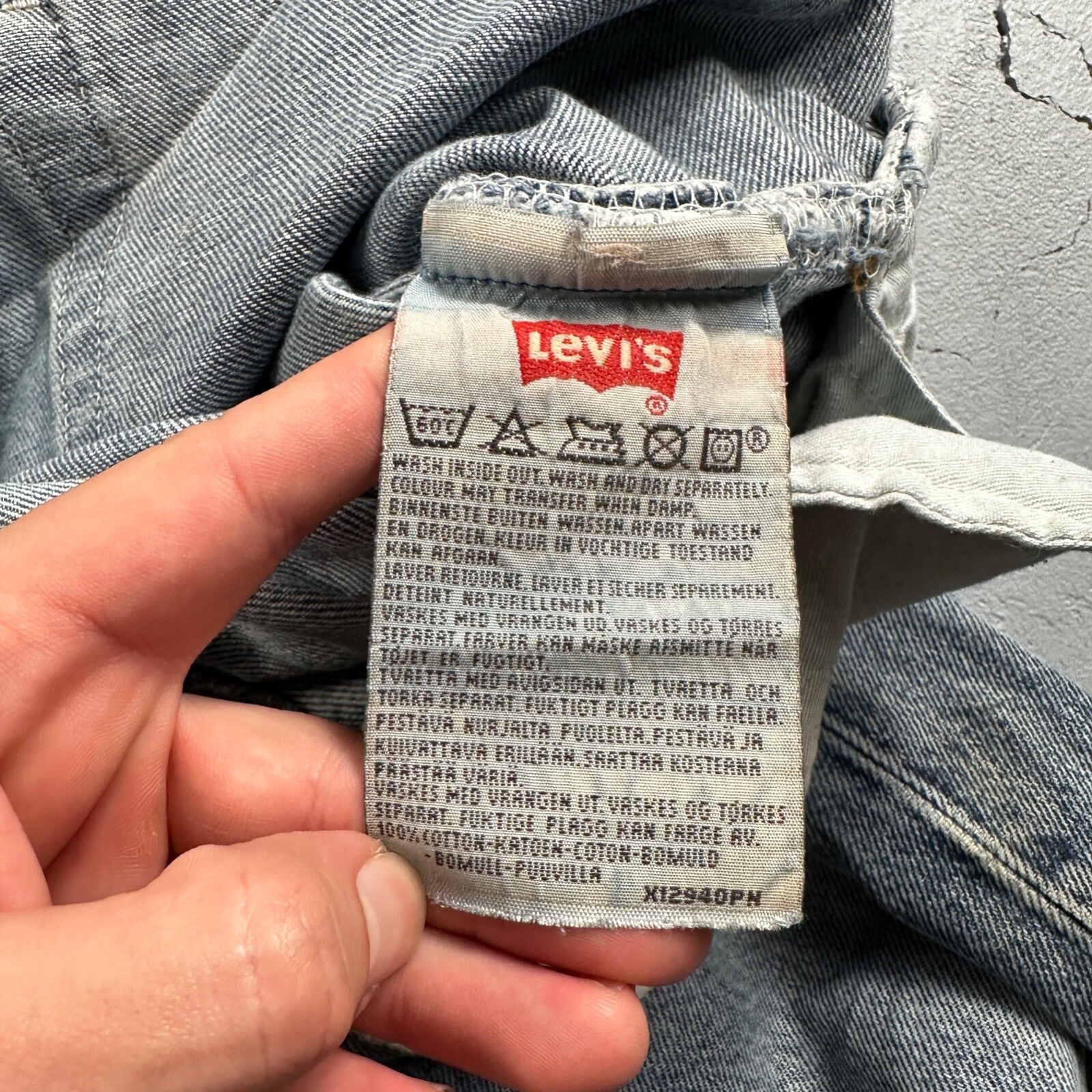 Levis 501 Vintage 90s UK XX Straight Leg Jeans 36x32 Blue Med Wash Act 33x30