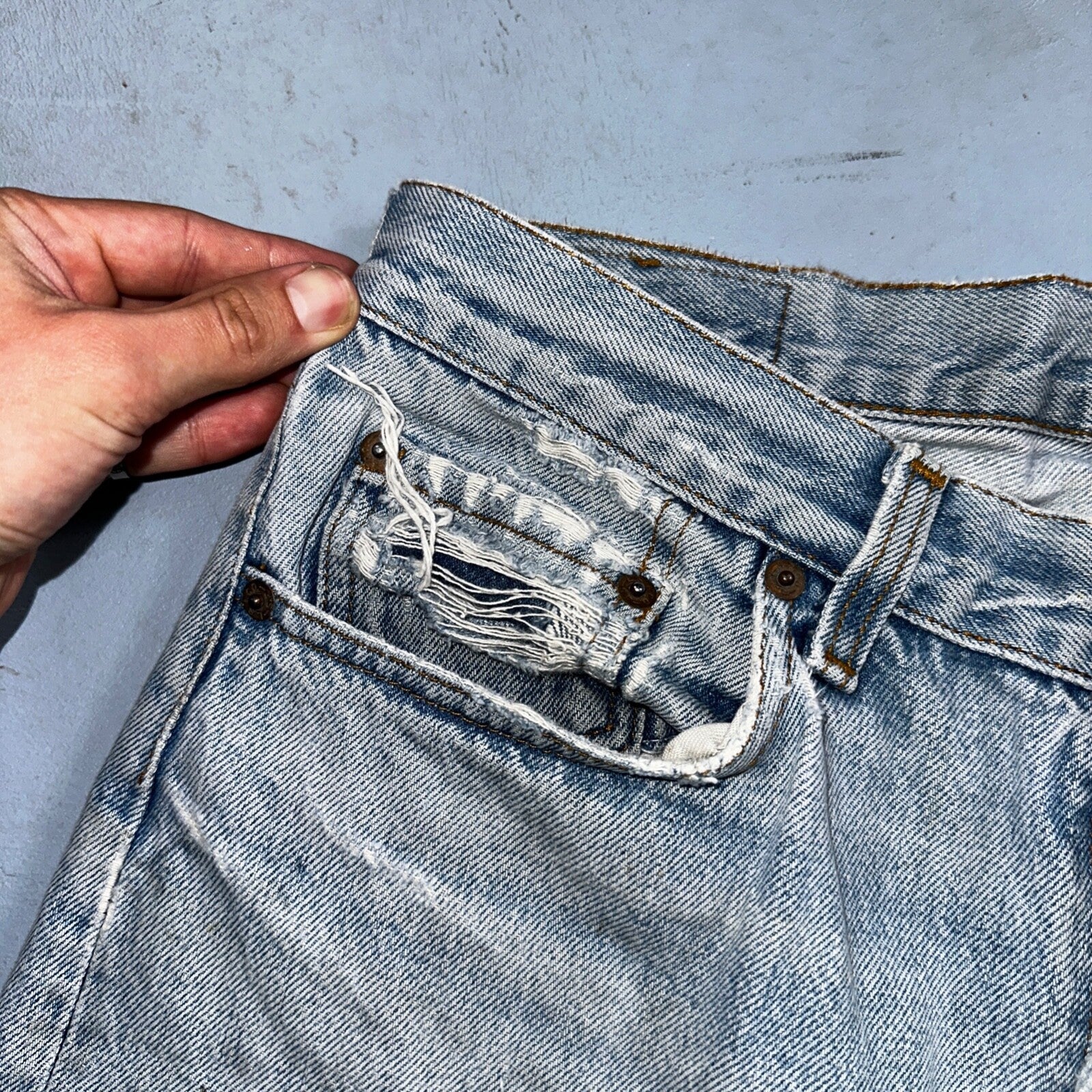 Levis 501 Vintage 80s USA XX 90s Straight Leg Jeans 33x36 Light Wash Act 30x31