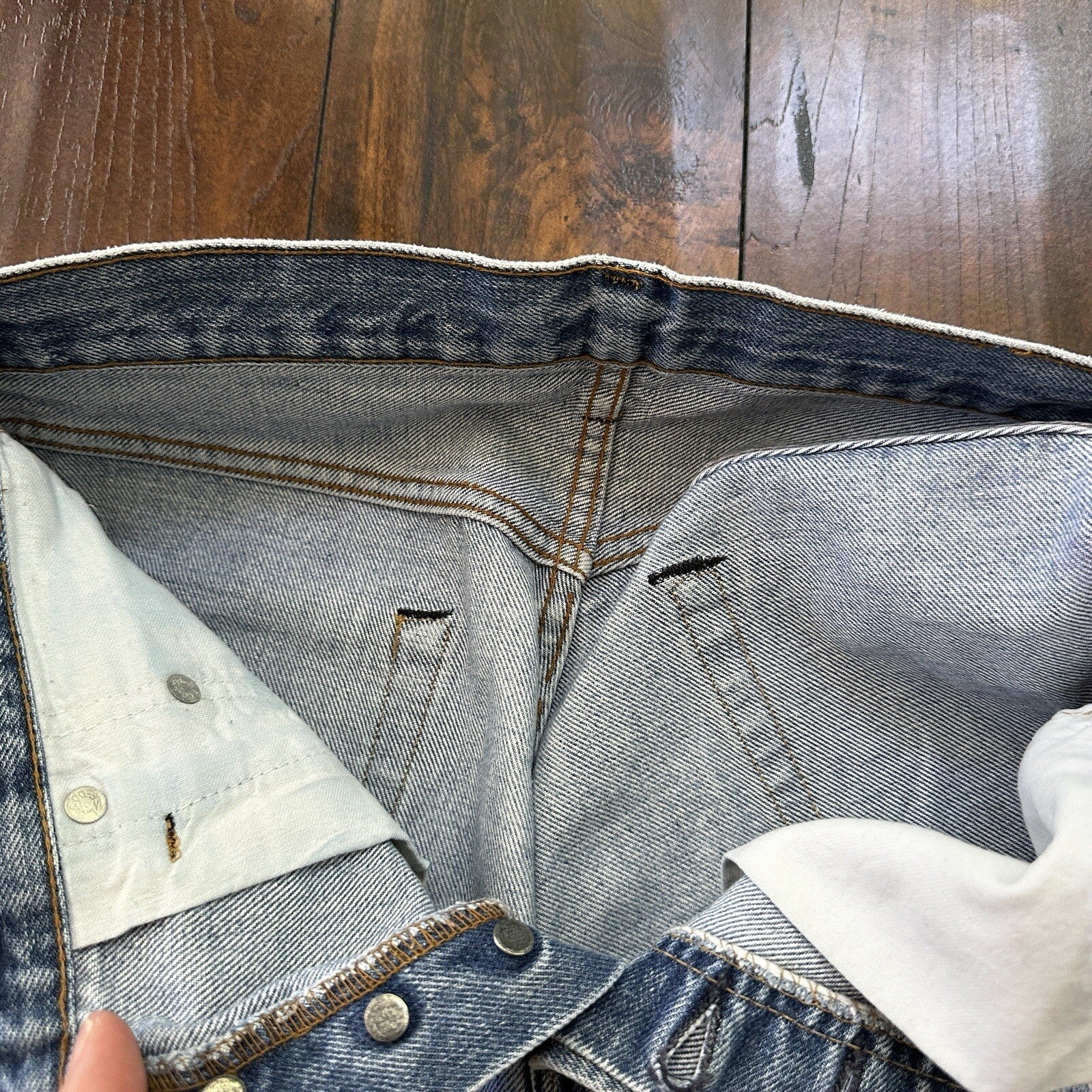 Levis Vintage 80s Redline Selvedge USA 501 XX Jeans 66 70s Light 30x33 Act 28x28