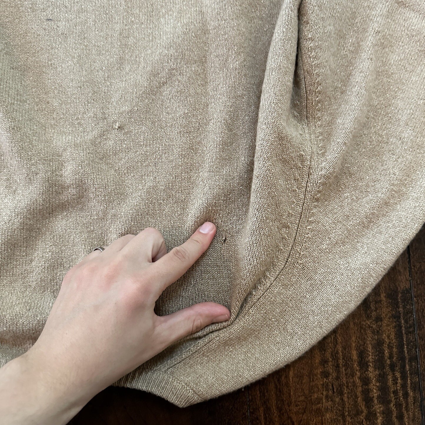 Norm Thompson 100% Cashmere 2-Ply Crew Neck Sweater Size 44 Scotland Beige