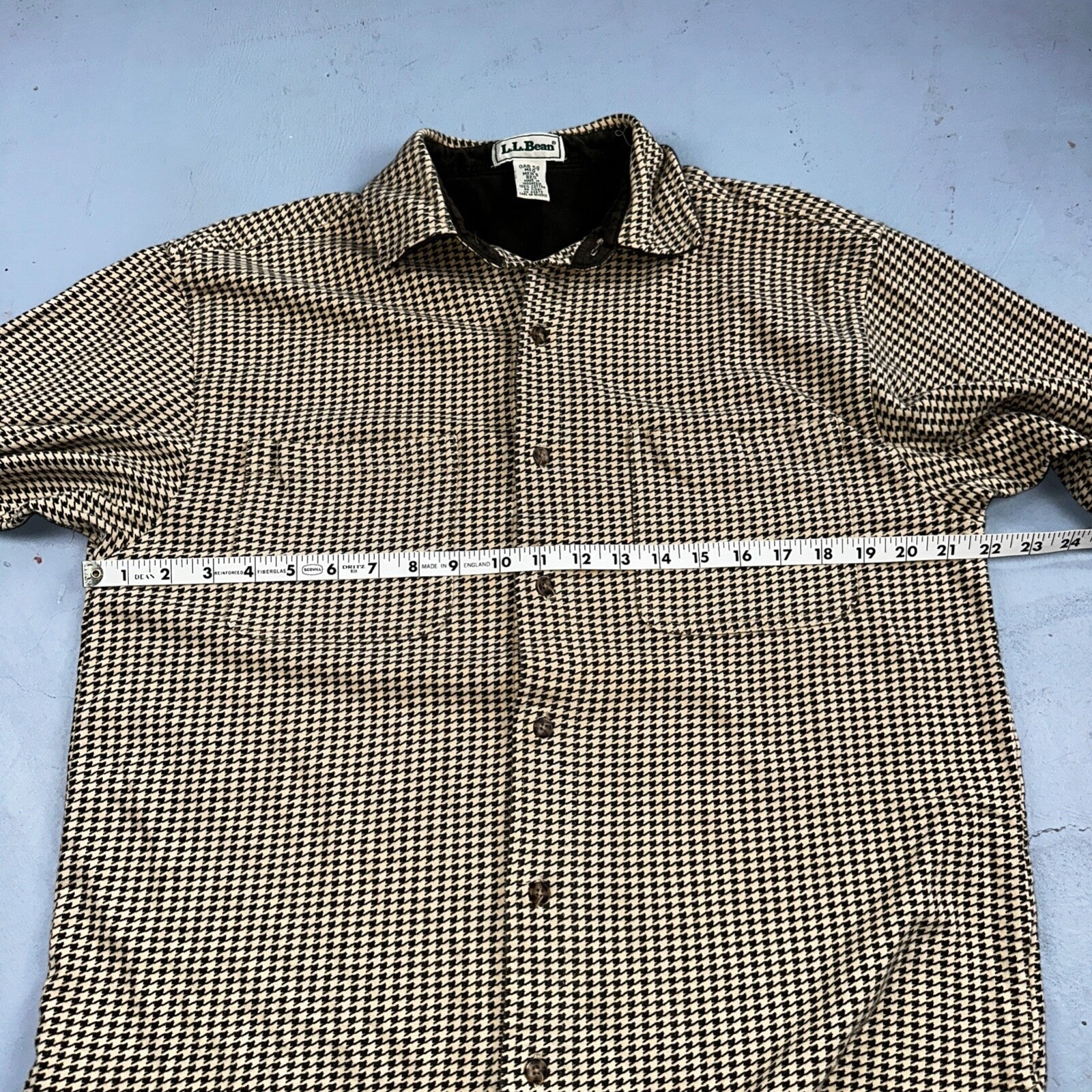 LL Bean VTG SOFT Flannel Shirt Size M Mens Cream Houndstooth Long Sleeve Button