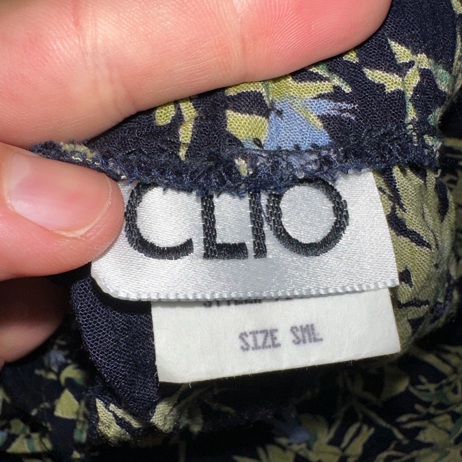 Clio VTG 2 Piece Set Blouse Shirt Pants Rayon Hawaiian Floral Boho Chic 1980s