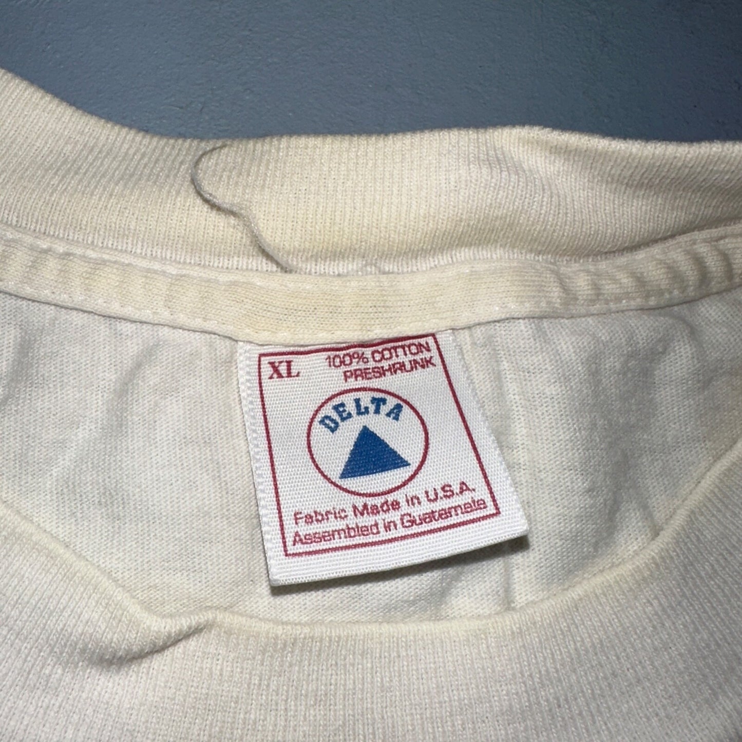 Wolf Howling Rare 90s VTG T Shirt Single Stitch Earth Animals Grunge Art Photo