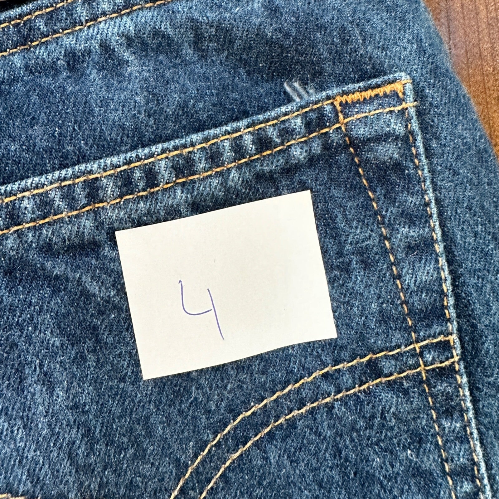 VTG Levis 501 XX Button Fly 90s USA Jeans Denim Straight Capri 34x30 Act 32x25