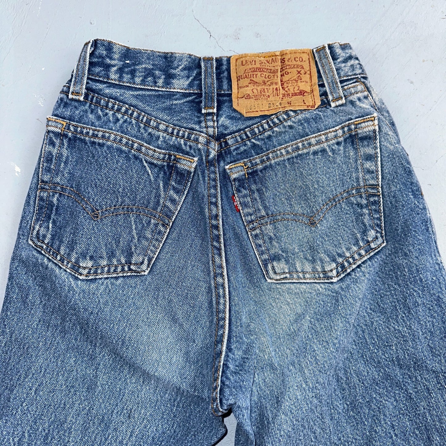 Levis 501 Vintage 80s USA XX Straight Leg Jeans Womens Blue Med Wash Act 22x33