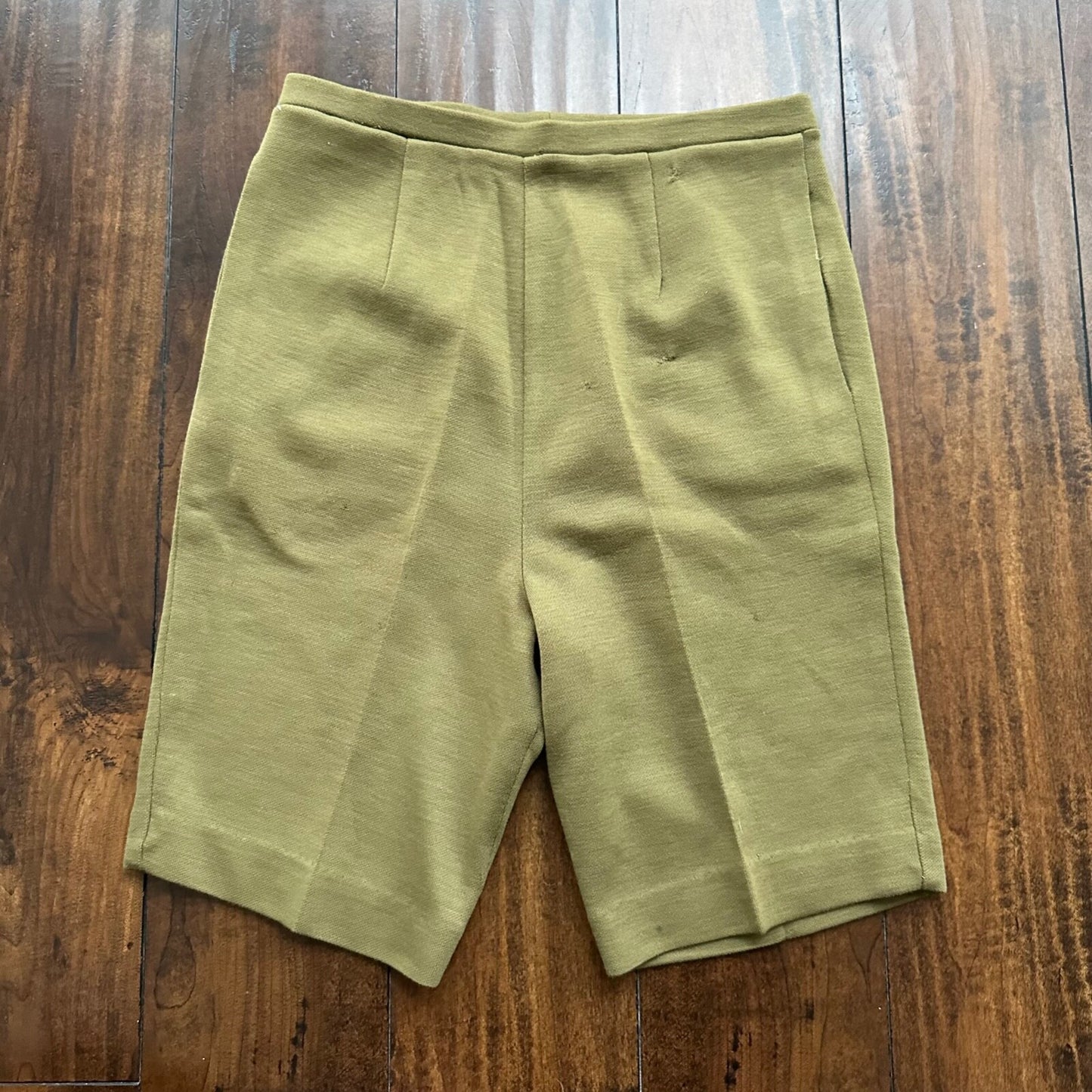 Vintage USA Rockabilly Womens Shorts Disco Wool? 70s 80s Church Funky Green Army