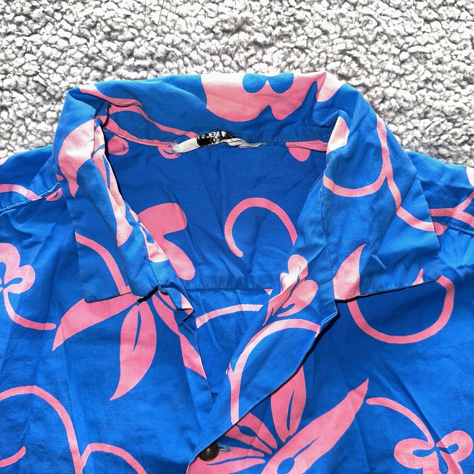 Vintage 50s Hawaiian Aloha Print Shirt Rockabilly Honolulu 60s Button USA Pink