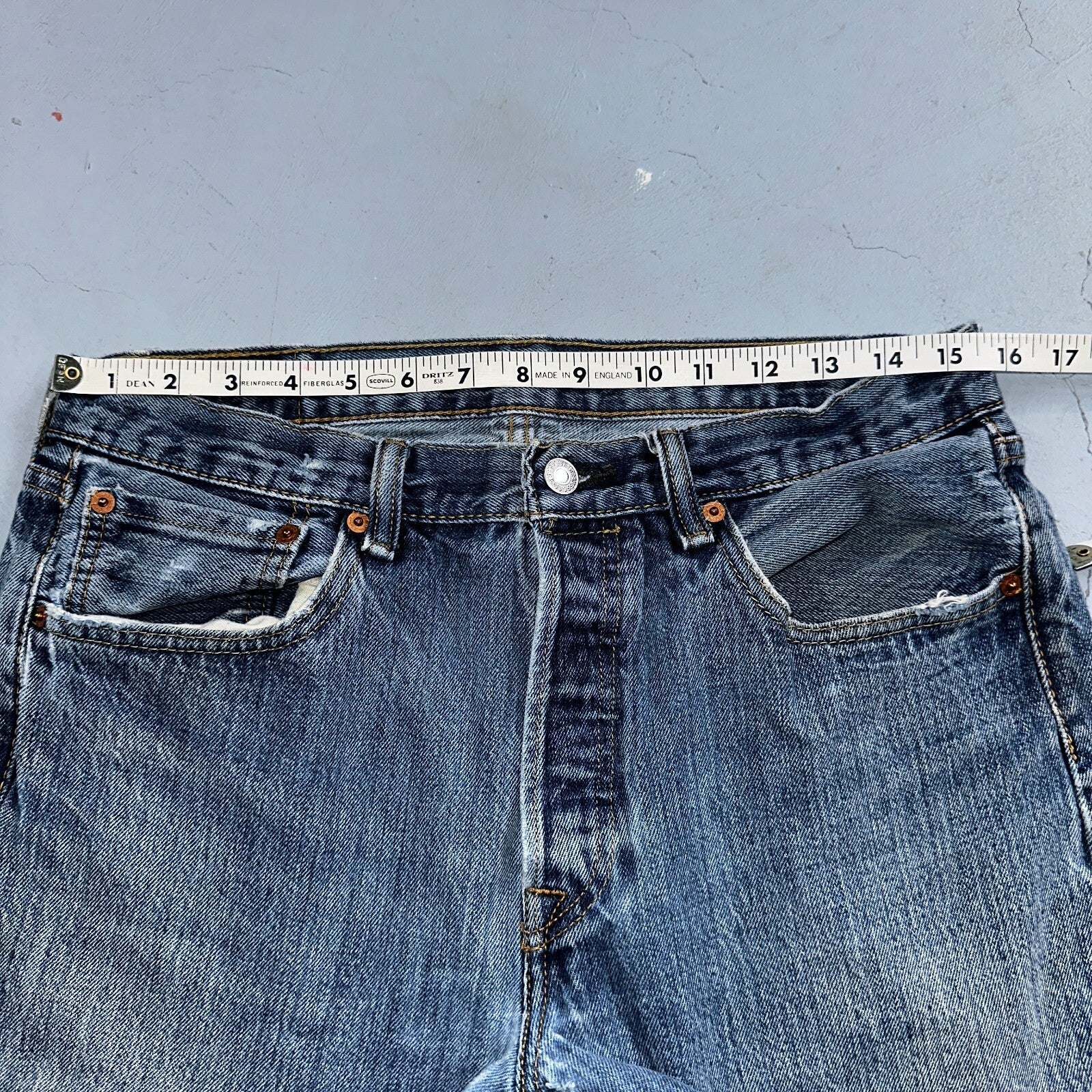 Levis 501 Vintage Y2K XX Straight Leg Jeans 32x34 Med Wash 2000s Act 31x30
