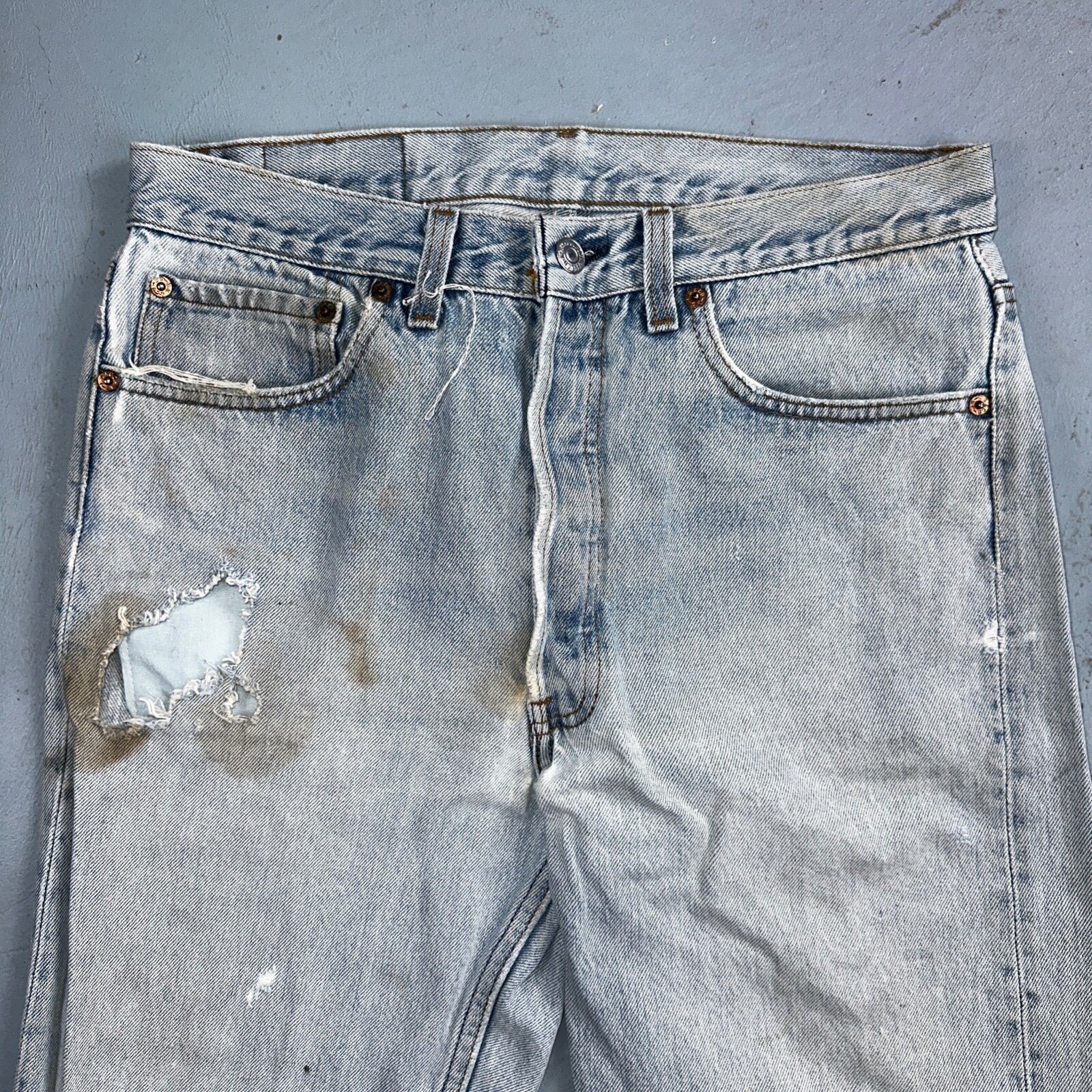 Levis 501 Vintage 90s USA XX Straight Leg Jeans Blue Light Wash 34x36 Act 31x32