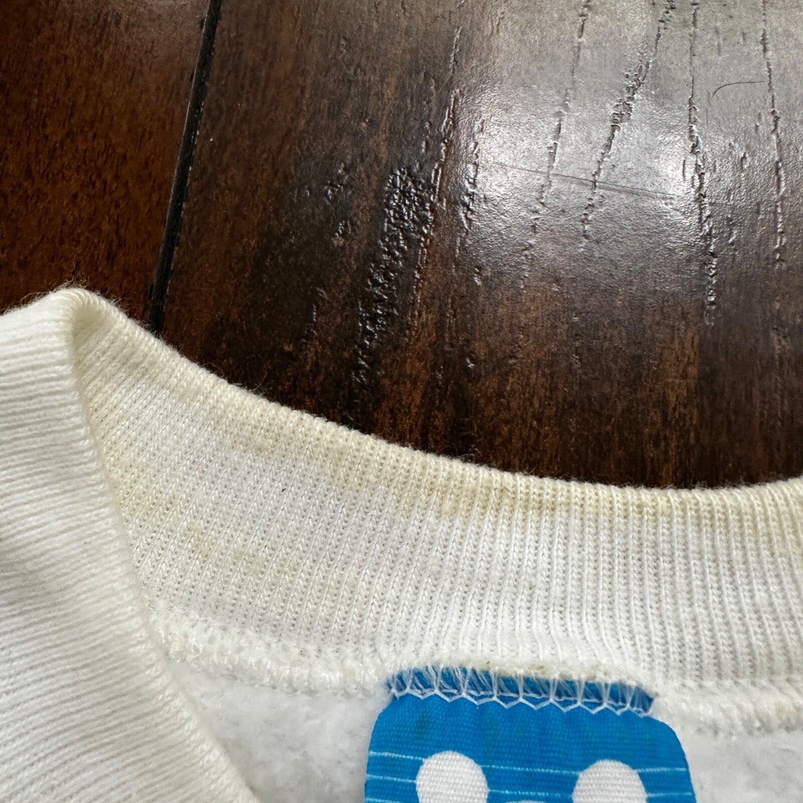 VTG 80s Mickey Mouse Sweatshirt USA L Mens White Pullover Crewneck 1980s