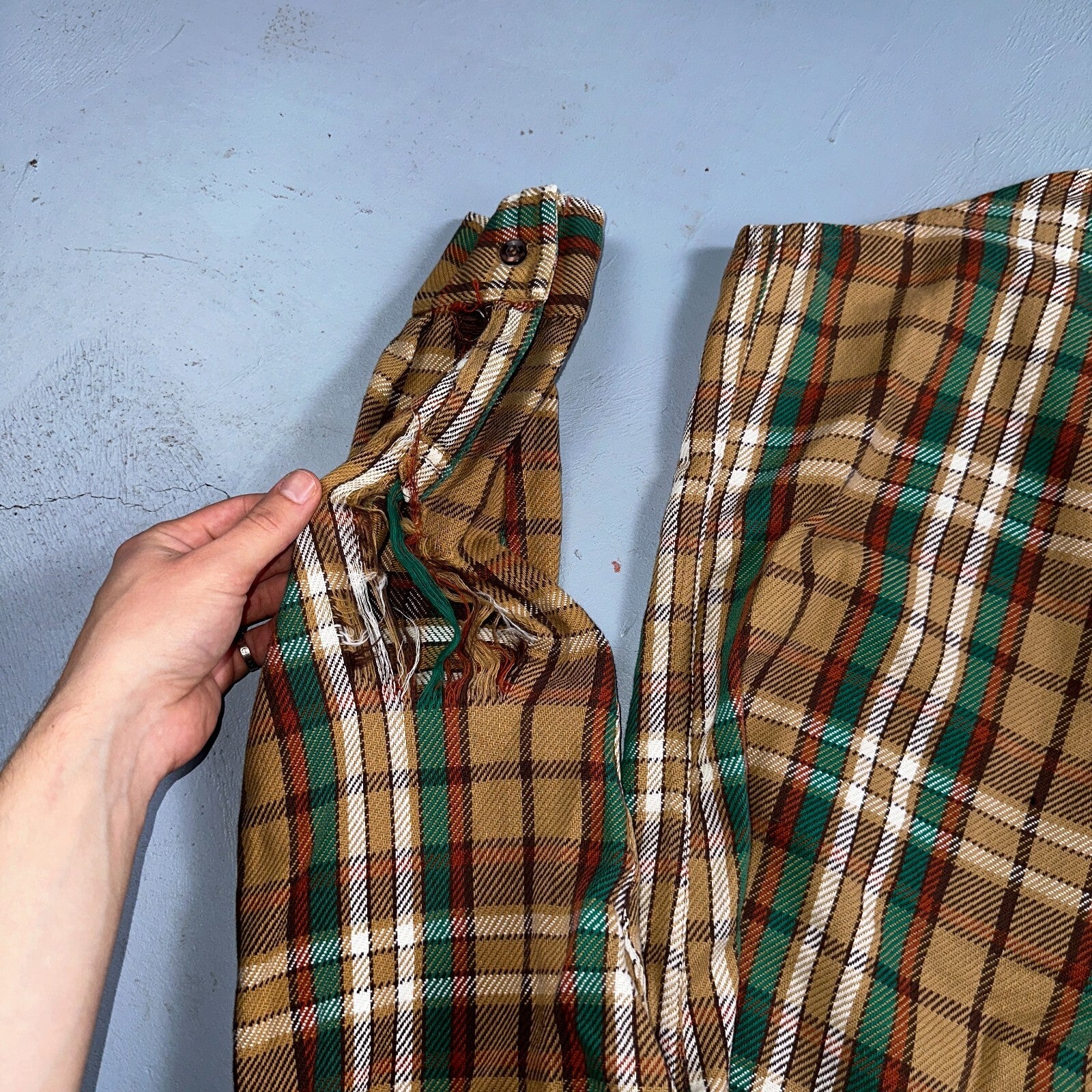 VTG Big Mac JC Penny Thick 100% Cotton Flannel Work Shirt M 70s Plaid Thrashed