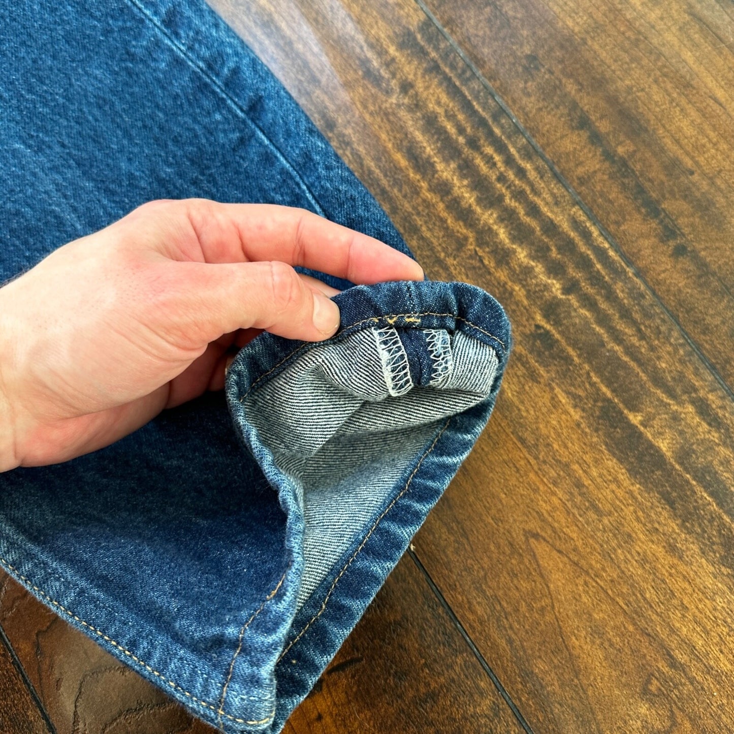 VTG Levis 501 XX Button Fly 90s USA Jeans Denim Straight Capri 34x30 Act 31x26