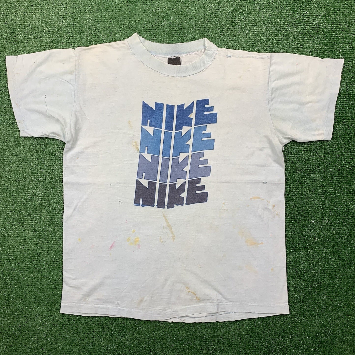 Nike Vintage T Shirt Mens L Quad Block Print Thrashed 70s Original Distressed