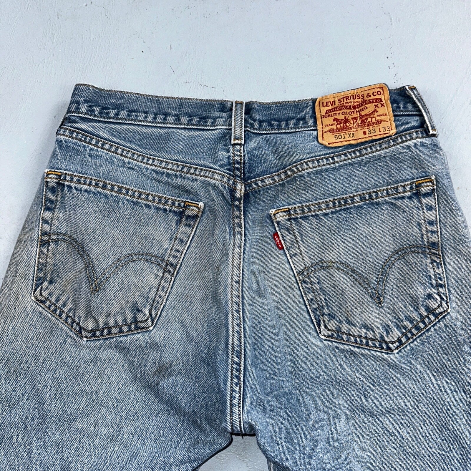 Levis 501 Vintage Y2K XX Straight Leg Jeans 90s Blue Med Wash 33x33 Act 30x30