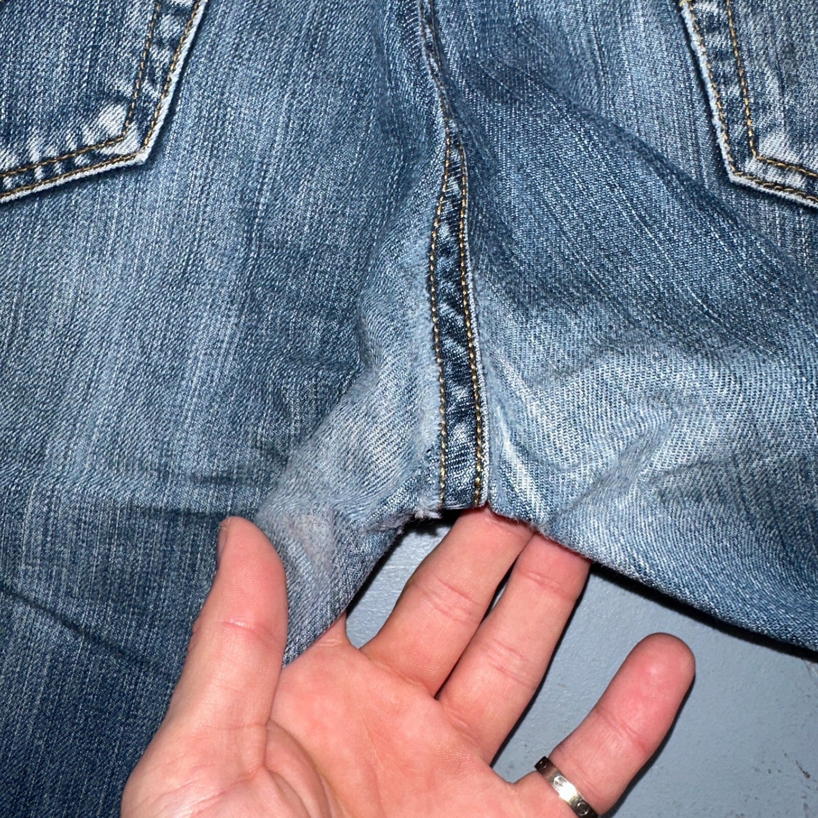 Levis 501 Y2K XX Straight Leg Jeans Blue VTG Med Wash 33x34 Act 31x29