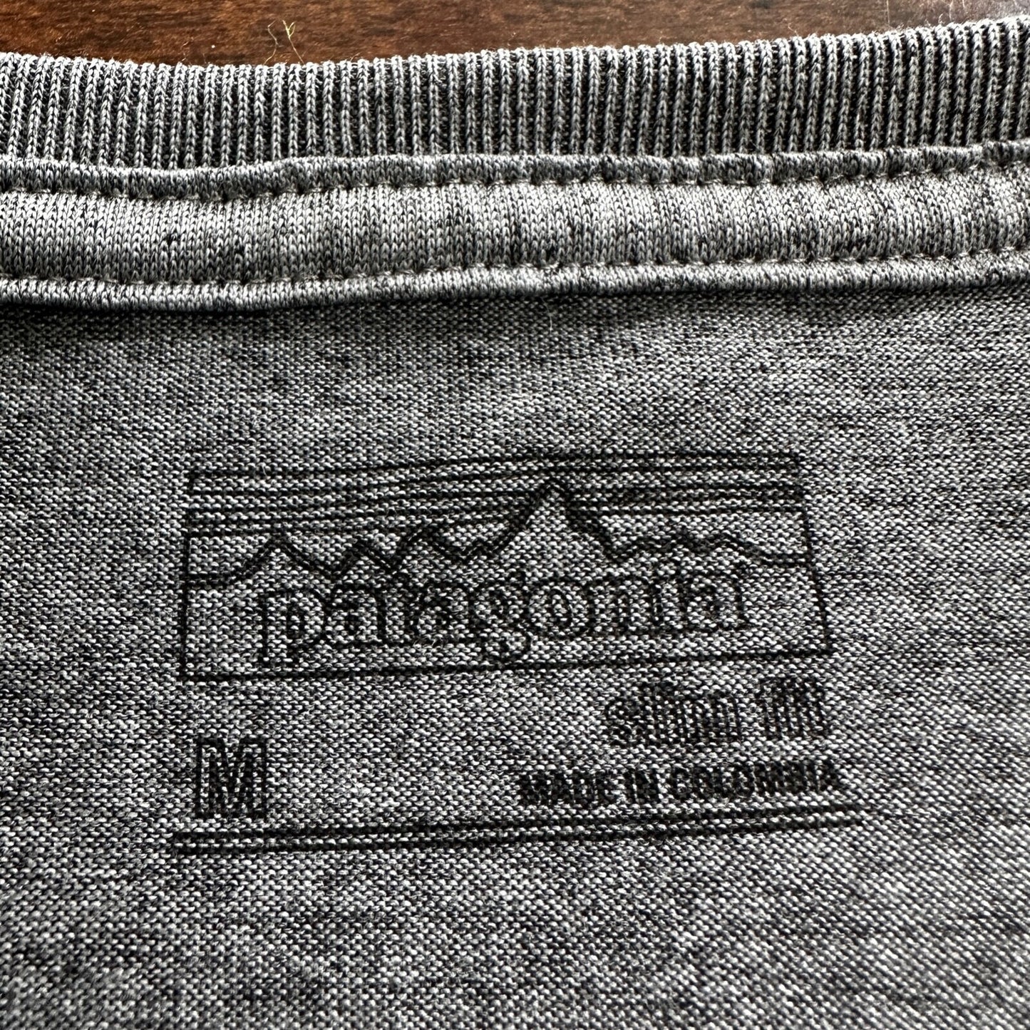 Patagonia Gray Pocket T Shirt Medium Slim Fit Fish Nordstrom Gym Hiking Cool