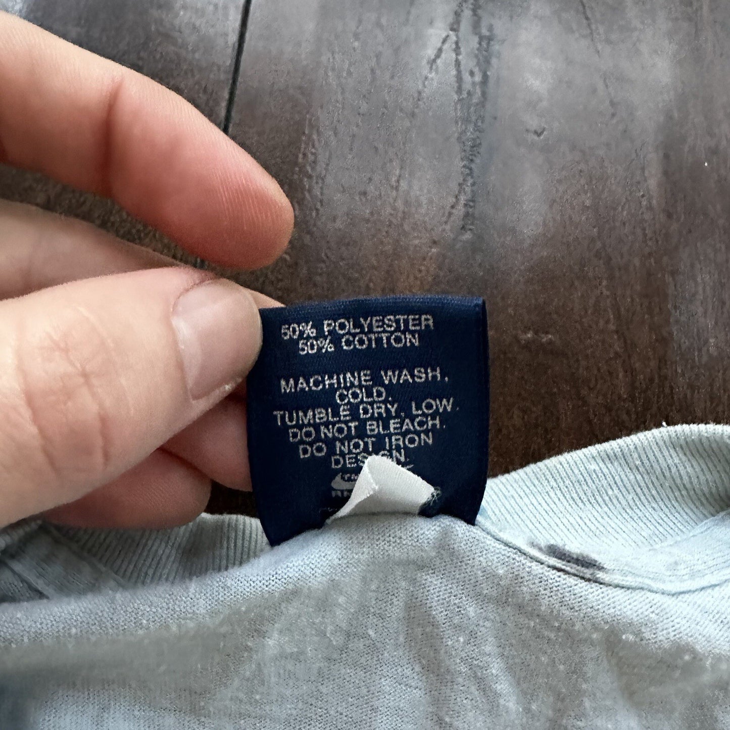 Nike Lips Vintage T Shirt 80s USA Rare Crop Grunge Skate Hot Dare Tongue Gym