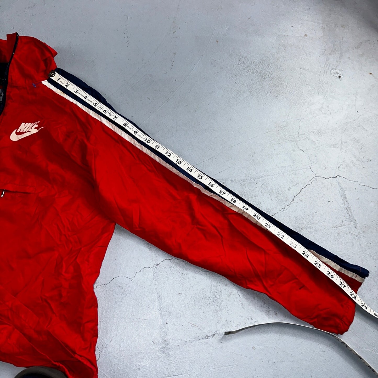 Nike 1980s Blue Tag Vintage Jacket Nylon 70s Windbreaker Running Front Youth XL