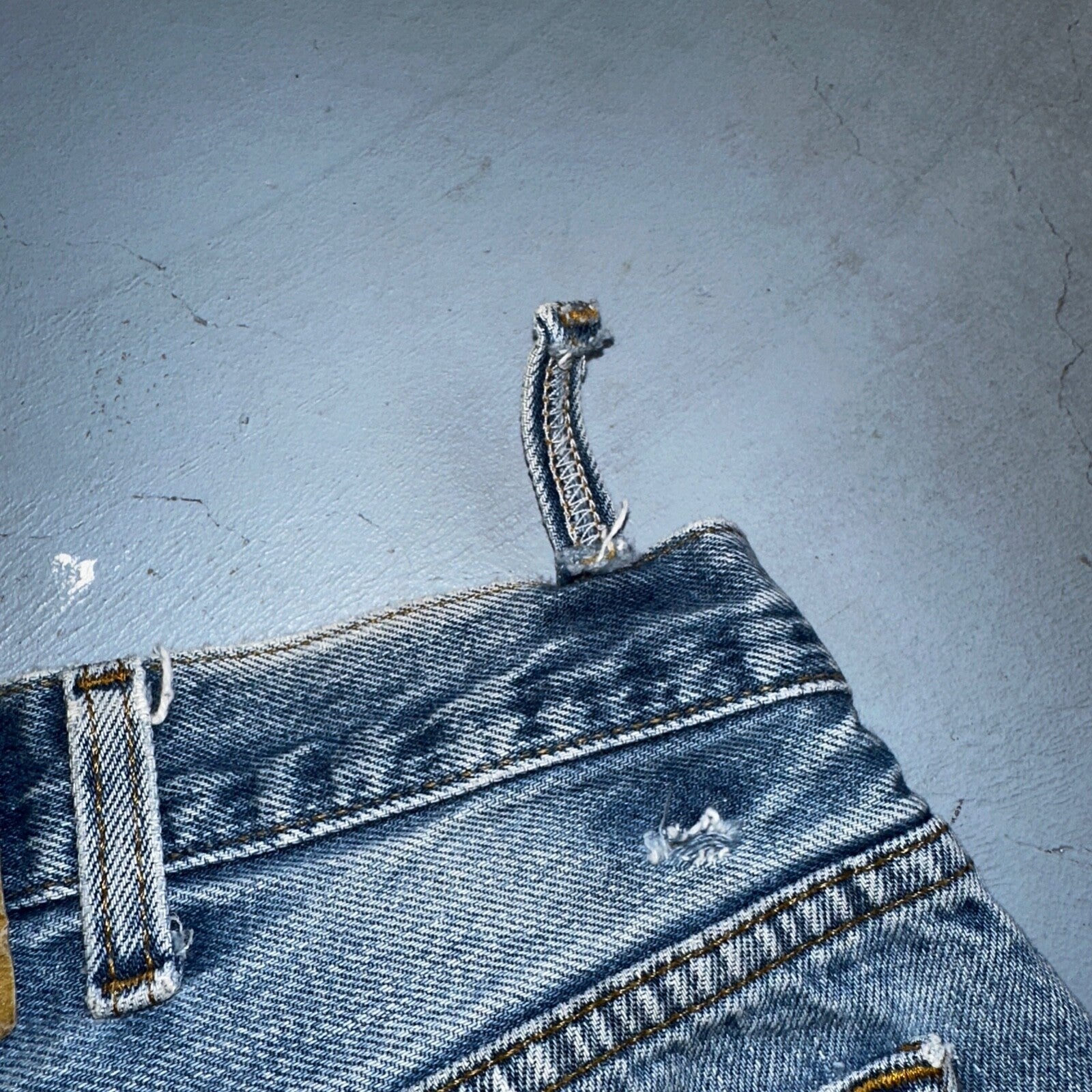 Levis 501 Vintage 90s USA XX Straight Leg Jeans Blue Light Wash 40x36 Act 36x31