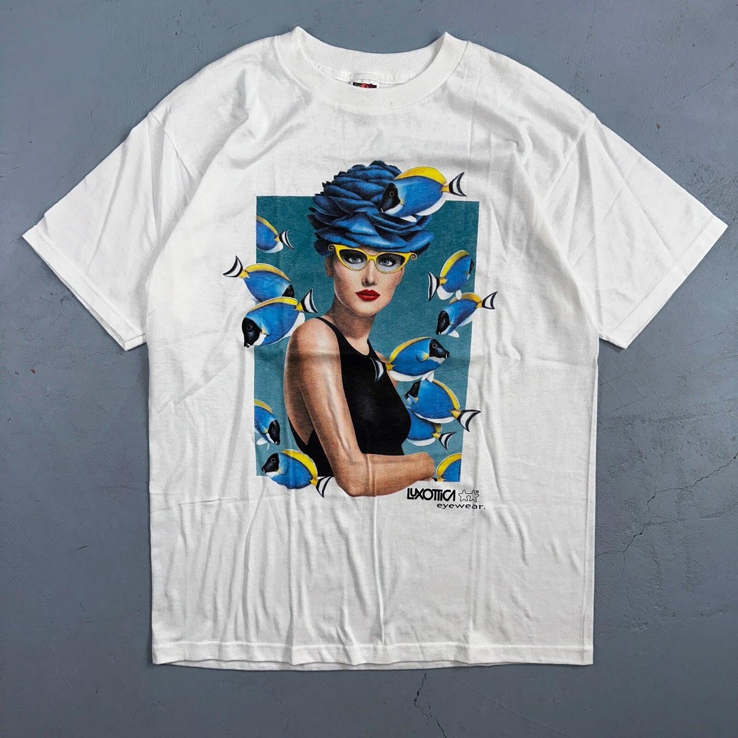 Luxottica Art Eyeglasses 90s VTG T Shirt Glasses White FOTL Fish Graphic Hipster