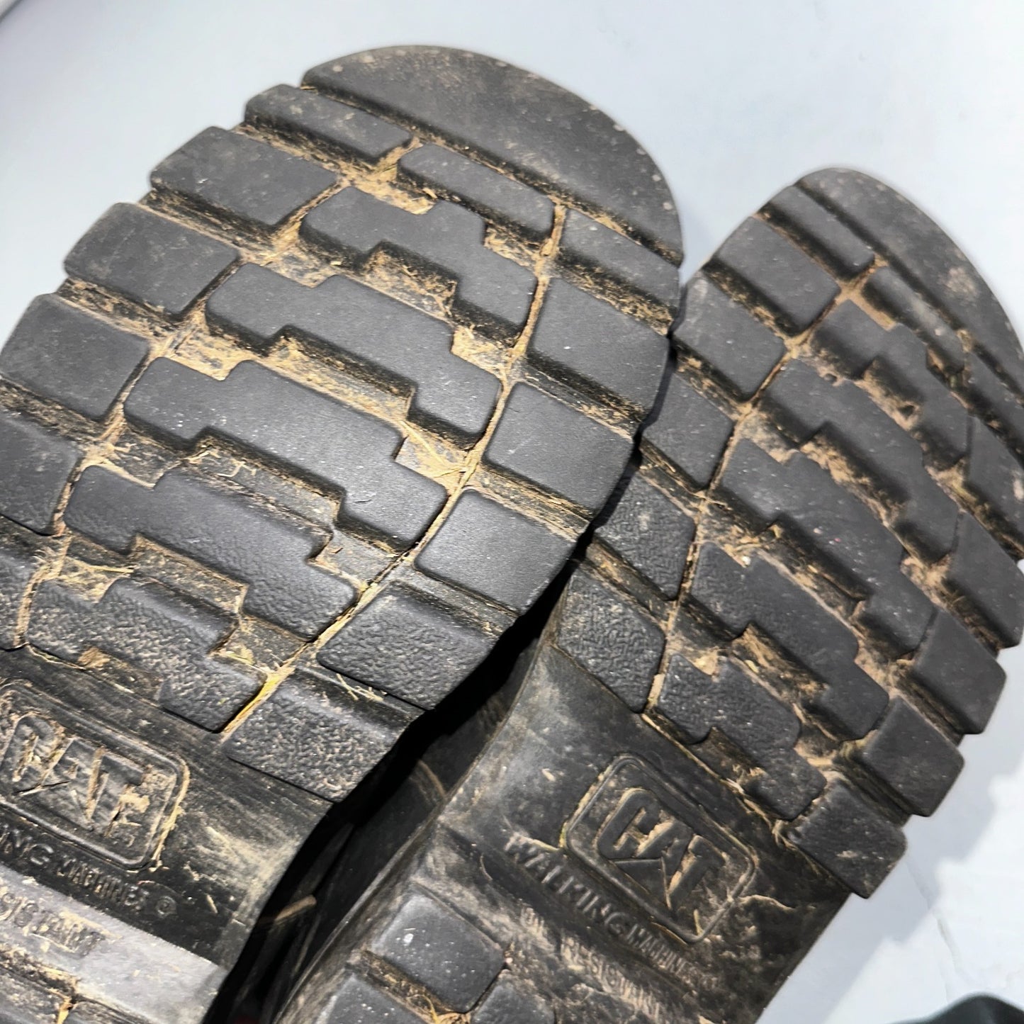 Caterpillar Men's Second Shift Work Boot Soft Toe Black Leather Size 8.5 CAT