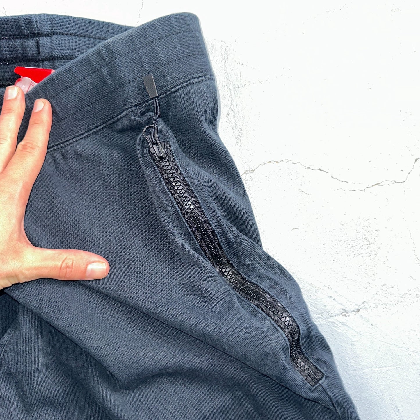 NIKE Air Pivot V3 Jogger Men's XL Sweat Pants Triple Black 728291-010