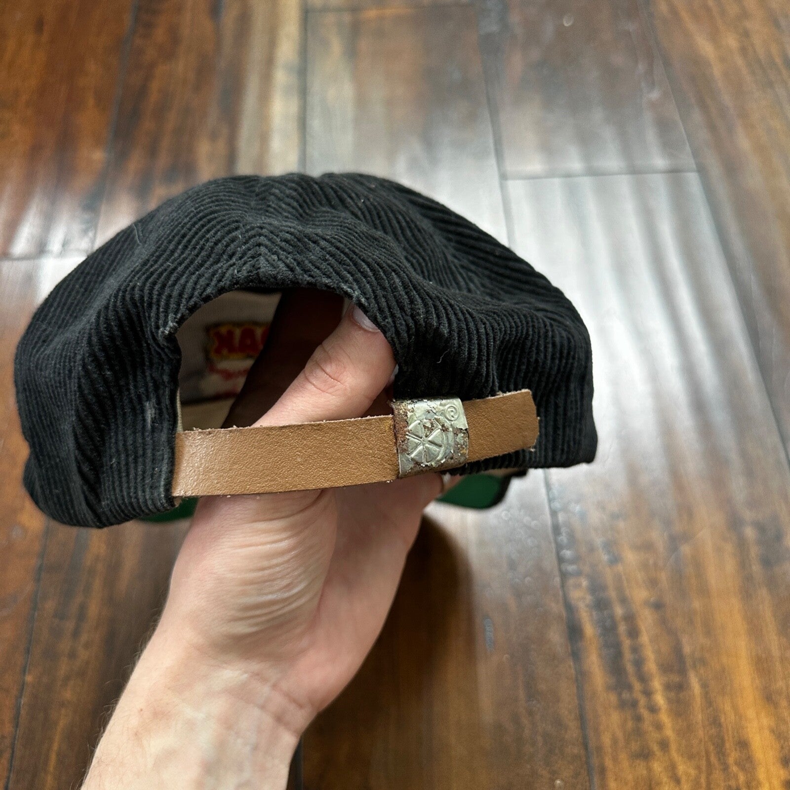 Smokin Oak VTG Hat Cap Snapback Smoke Cigarettes Meat Food Funny Corduroy Black