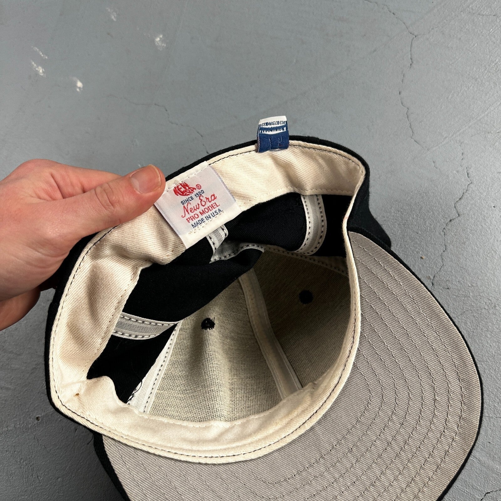 LC New Era USA MLB Fitted 6 7/8 Hat Major League Professional Baseball VTG Pro