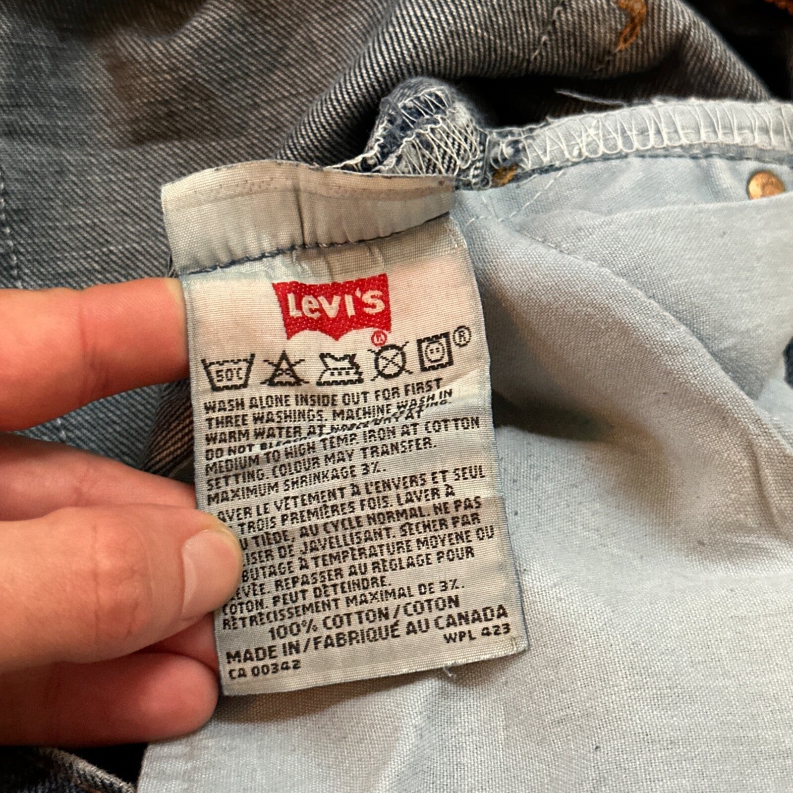 Levis 501 Vintage 90s Straight Leg XX Canada Jeans 36x30 Med Wash Act 34x29