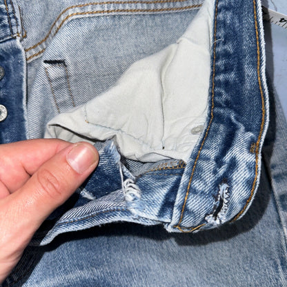 Levis 501 Vintage 80s Redline Selvedge USA XX Jeans Light Wash 33x40 Act 30x34