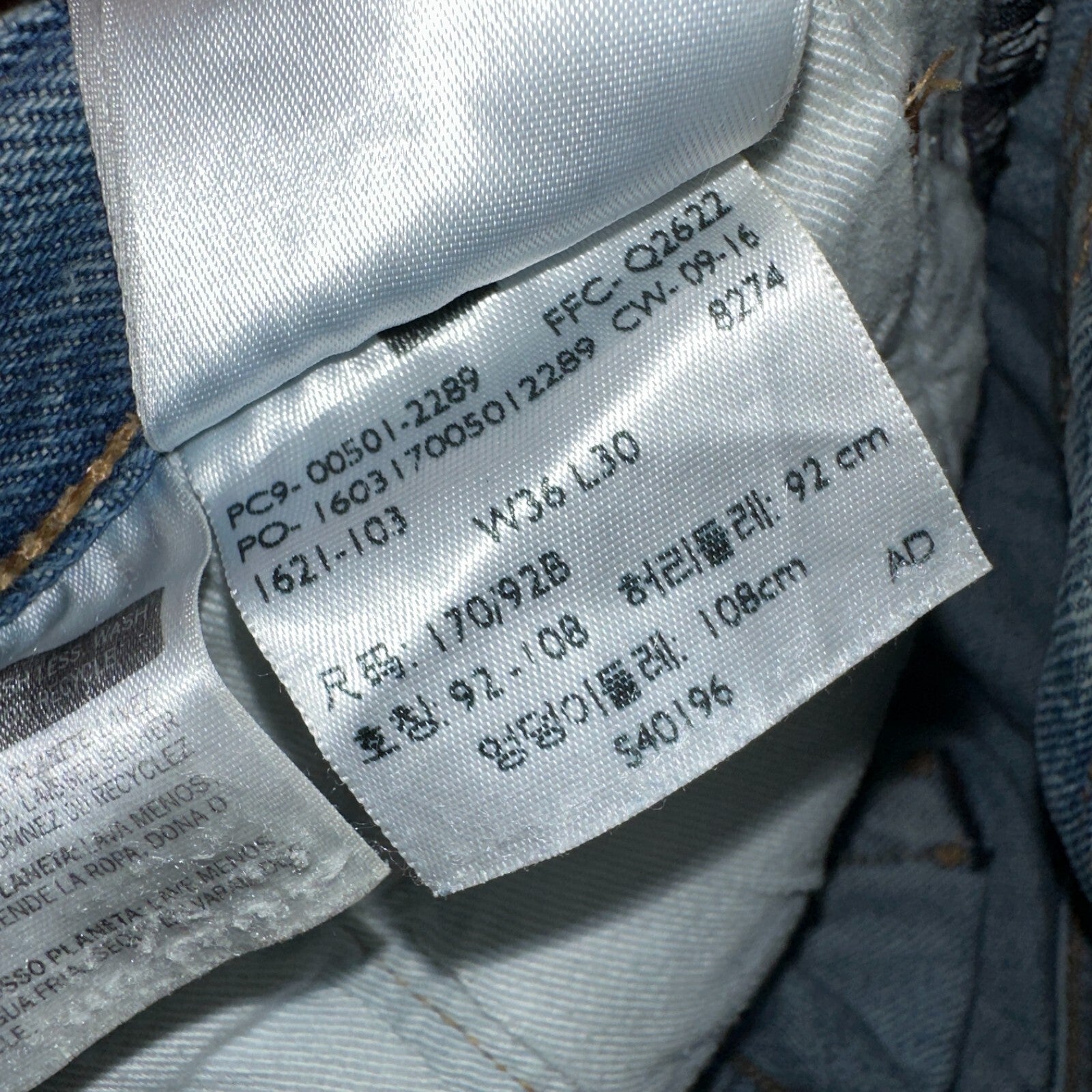 Levis 501 Y2K XX Straight Leg Jeans Blue VTG Light Wash 36x30 Act 38x29