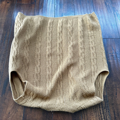 VINTAGE 50s 60s Campus Cardigan Sweater Orlon Acrylic USA Cobain Atomic Brown