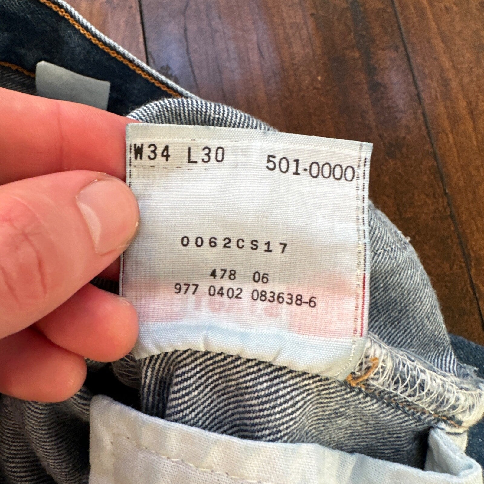 VTG Levis 501 XX Button Fly 90s Y2K Jeans Denim Straight Capri 34x30 Act 31x25