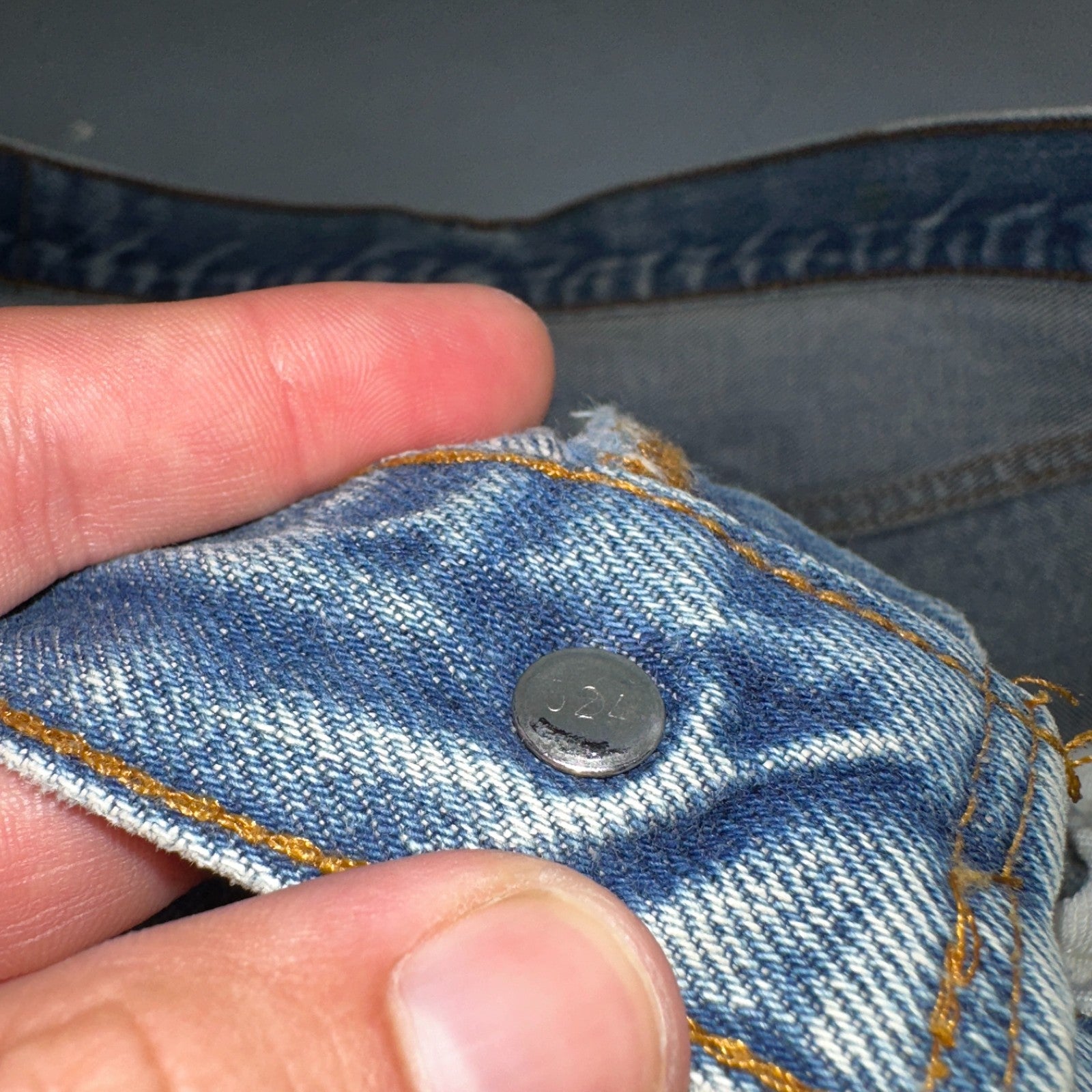 Levis 501 Vintage 80s Redline Selvedge USA XX Jeans Light Wash Worn Act 35x30