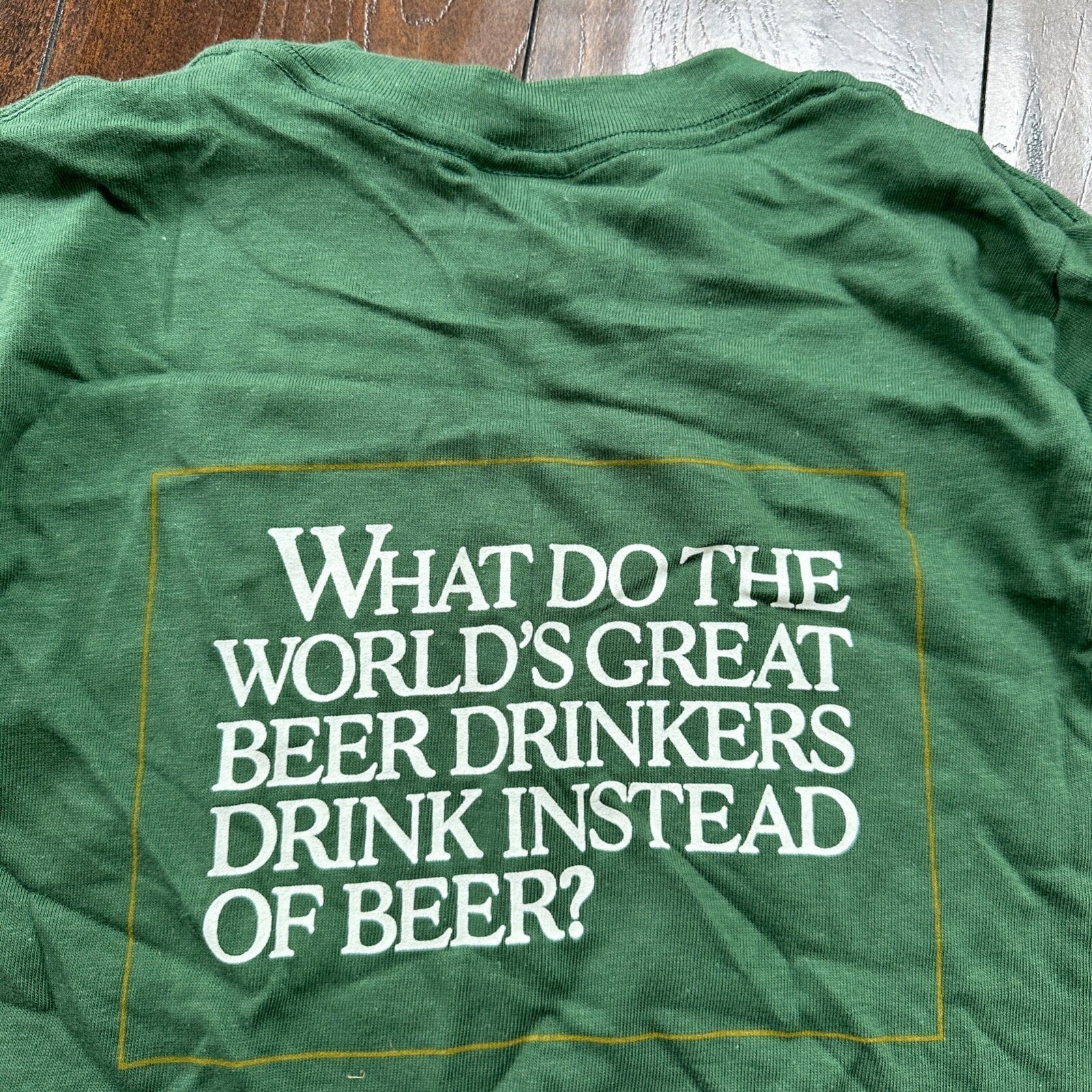 Weinhards ALE VTG T Shirt Long Sleeve Green USA Small Beer Original Hog Drinking
