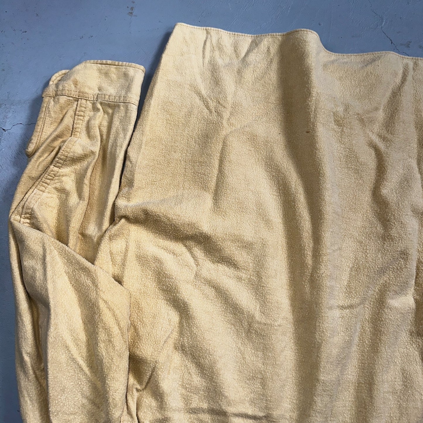 Vintage Woolrich Chamois Button Up Shirt Heavy Cotton Mens XL USA Yellow 70s