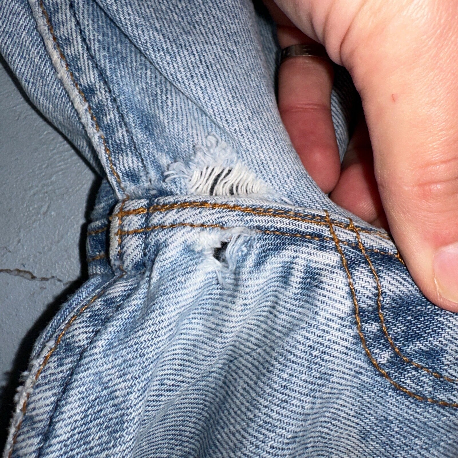 Levis 501 Vintage 90s USA XX Straight Leg Jeans Blue Light Wash 34x36 Act 31x32