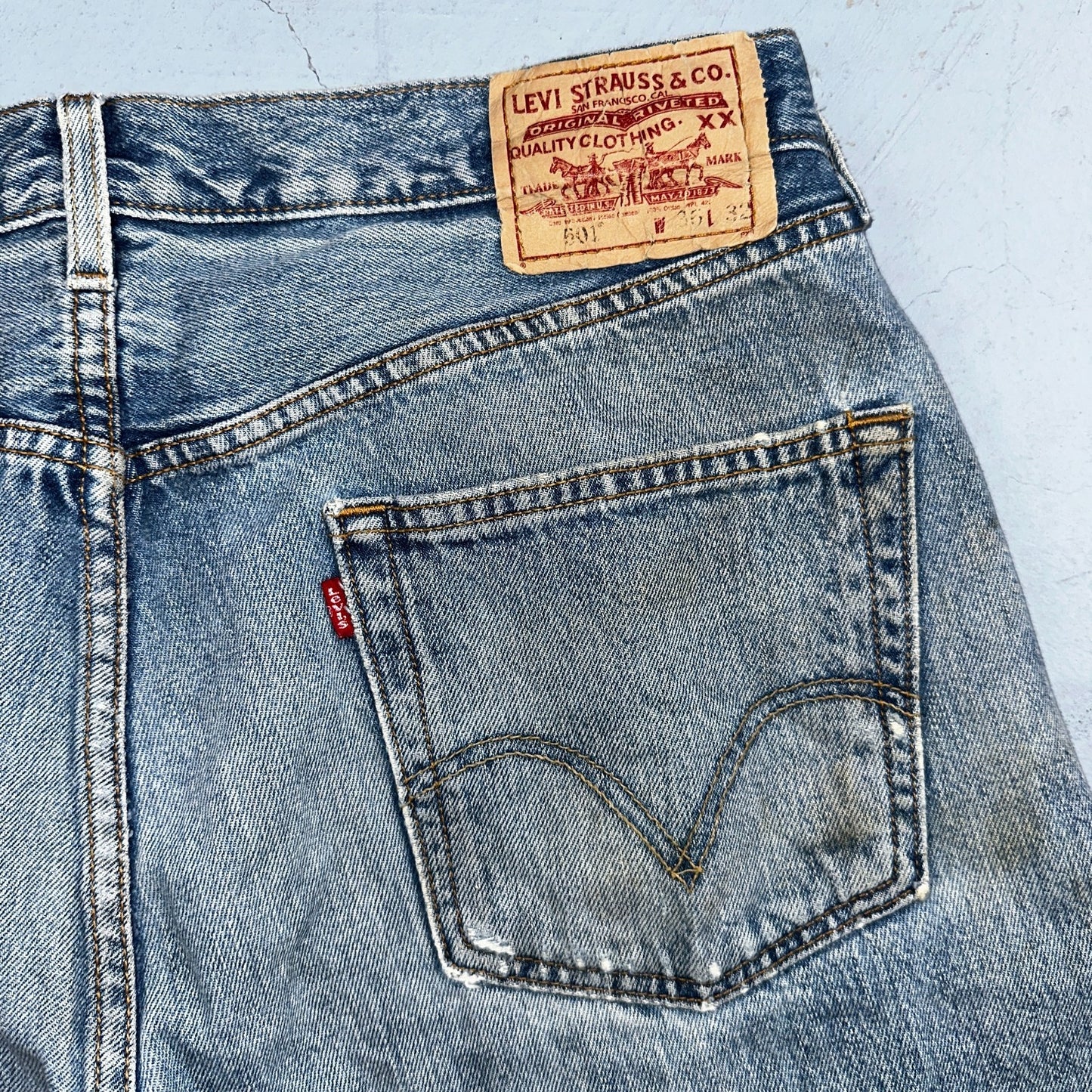 Levis 501 Vintage Y2K 90s XX Straight Leg Jeans Blue Light Wash 36x32 Act 33x30