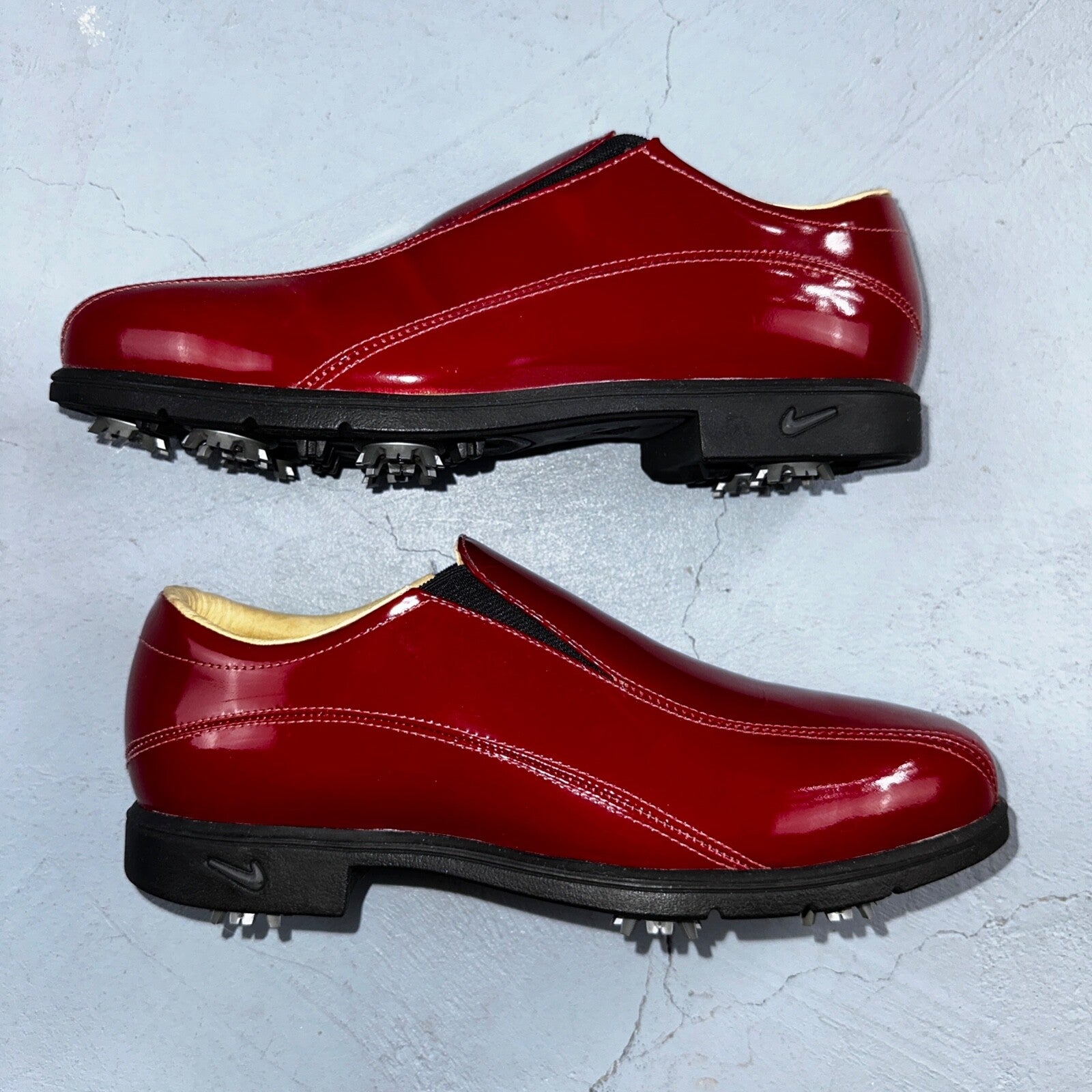 Nike Women's Size 8 Verdana Last Nike Air Red Slip On Golf Shoes 305276-661