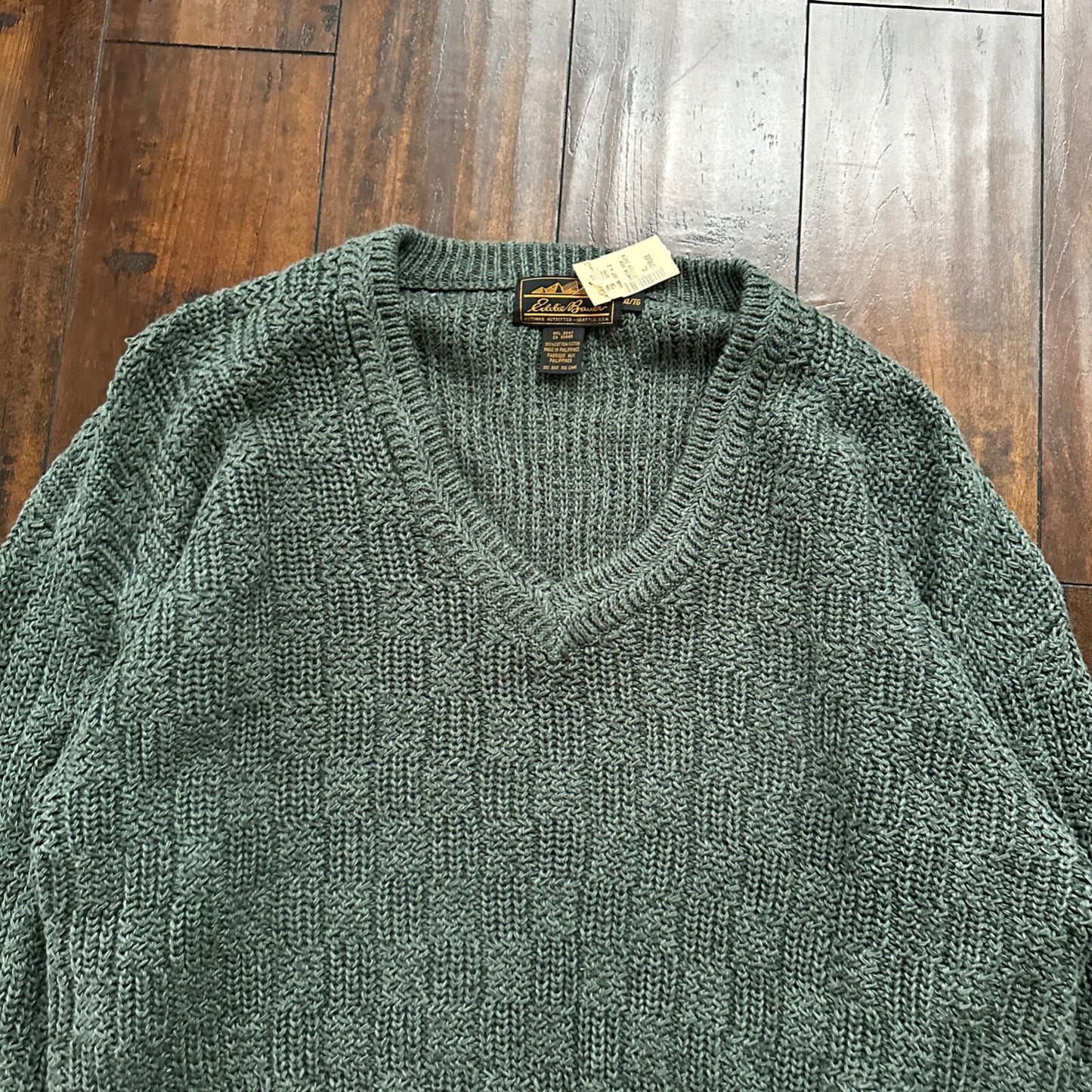 VTG Eddie Bauer Chunky Outdoor Green Knit Sweater M 90s Preppy Cardigan V Neck