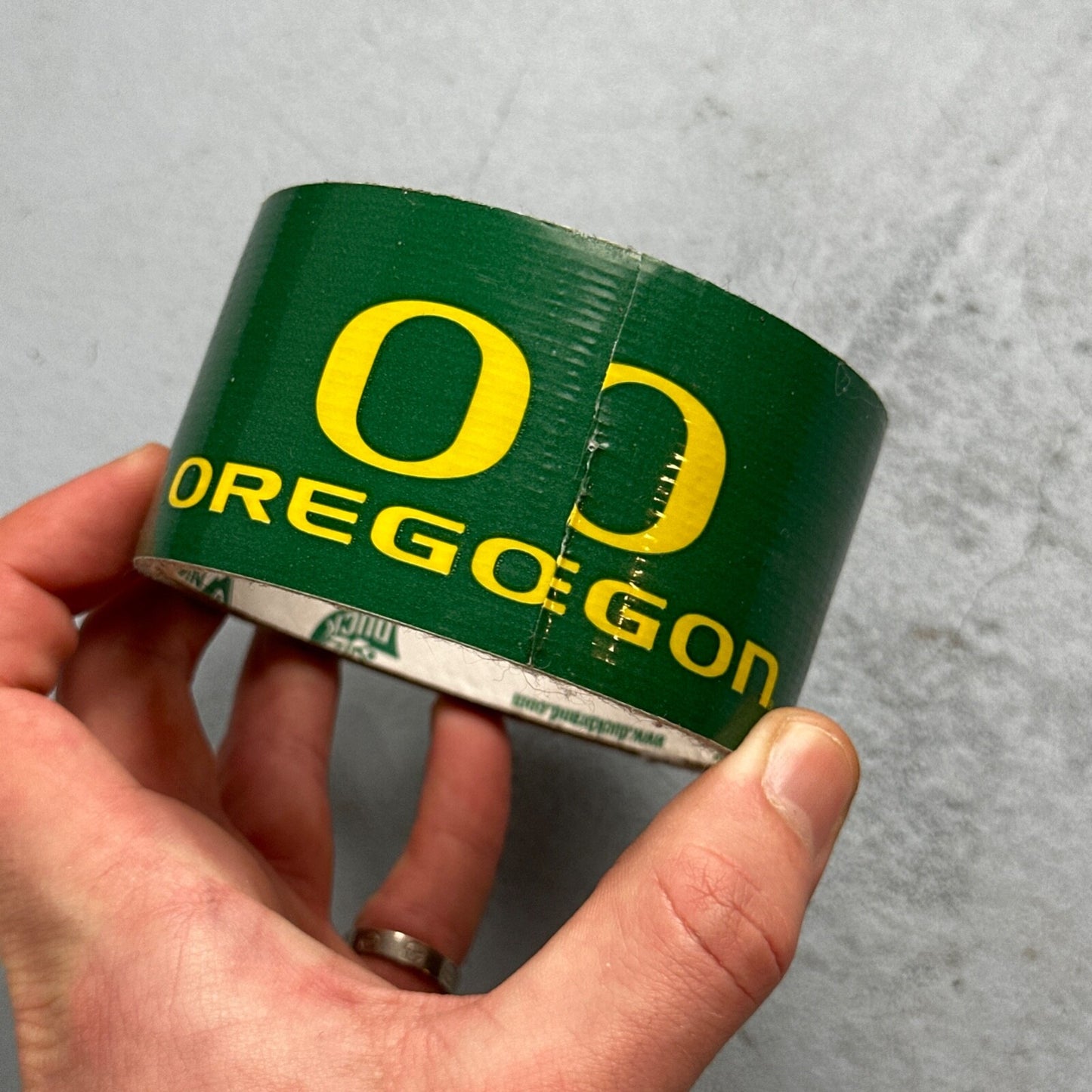 University of Oregon Ducks - Duck Tape, NCAA Duct Tape Crafts Fans USED RARE