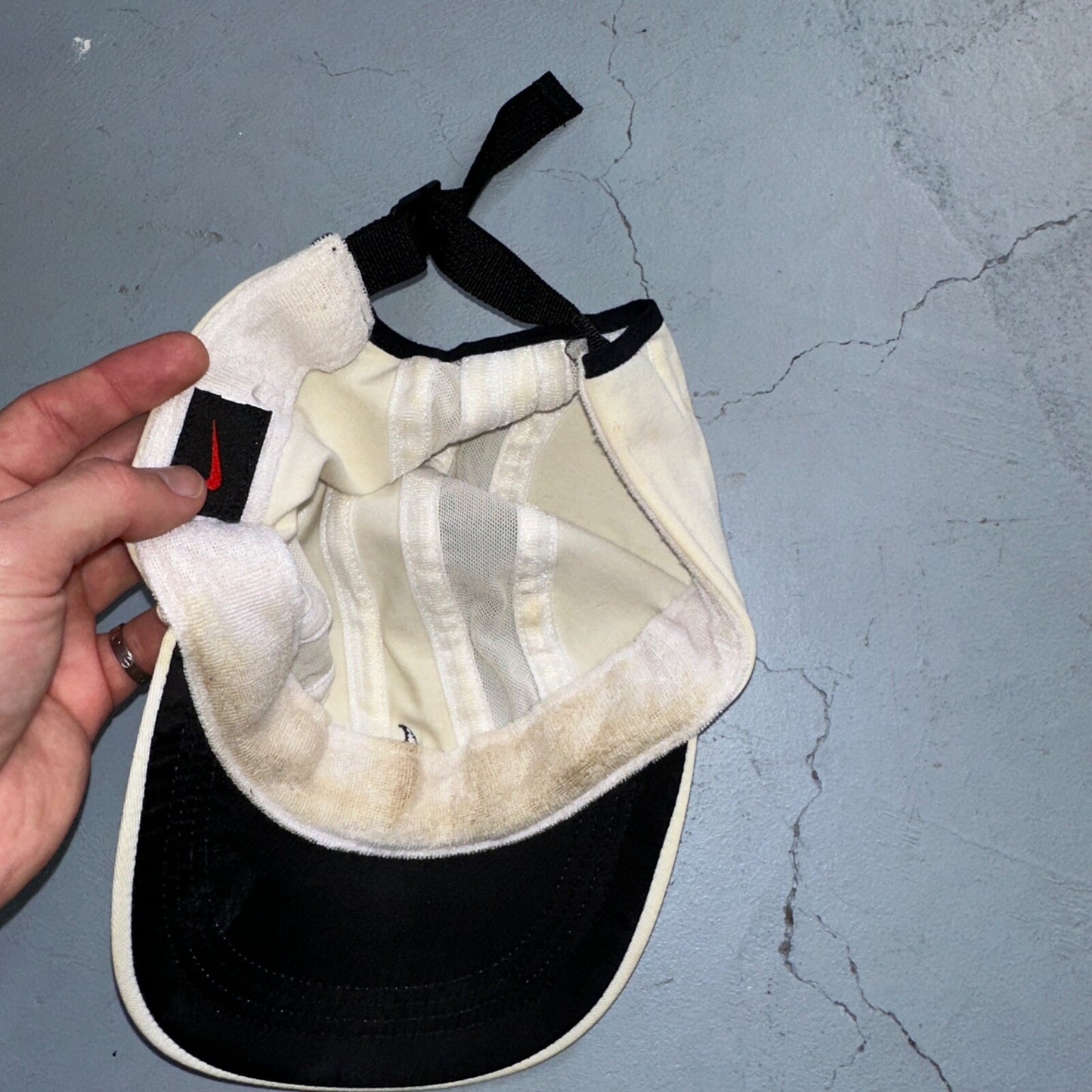 Nike Vintage Hat Cap Strap Back Swoosh Mesh Panel Tailwind Mens 90s Air Max