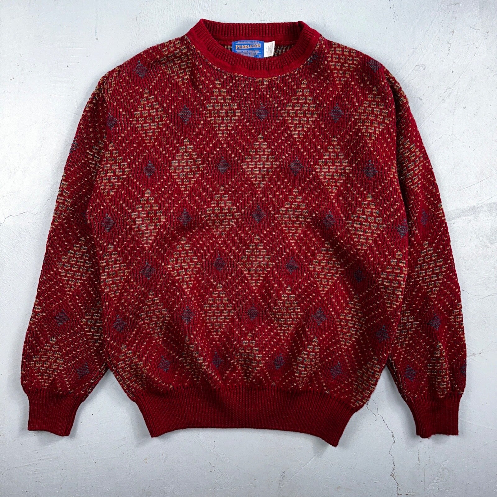 Pendleton VTG 100% Wool Sweater Mens L Argyle Red Oregon USA  Preppy Christmas