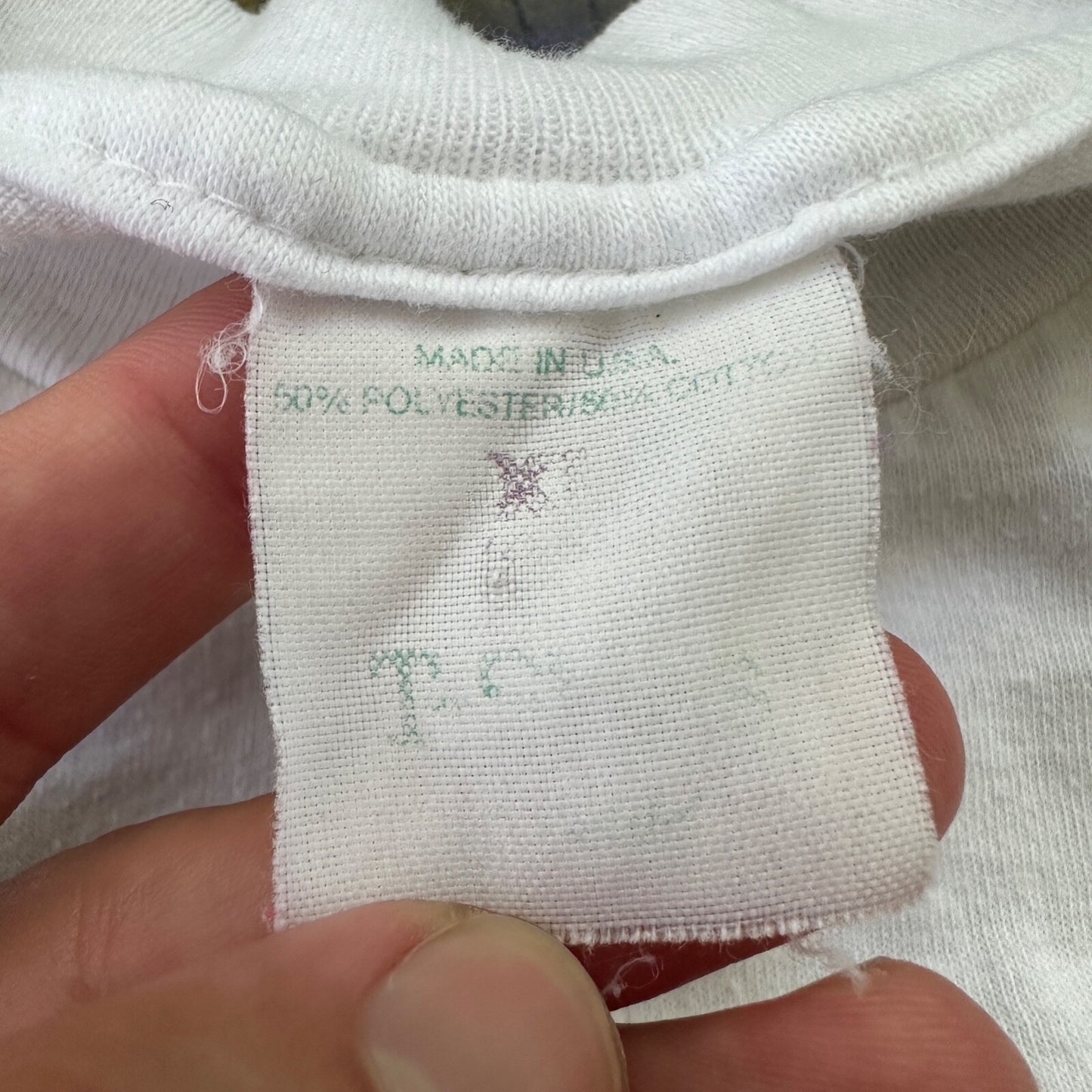 McNary Kissing Lips VTG T Shirt 90s Books High School Keizer Oregon Salem Cool