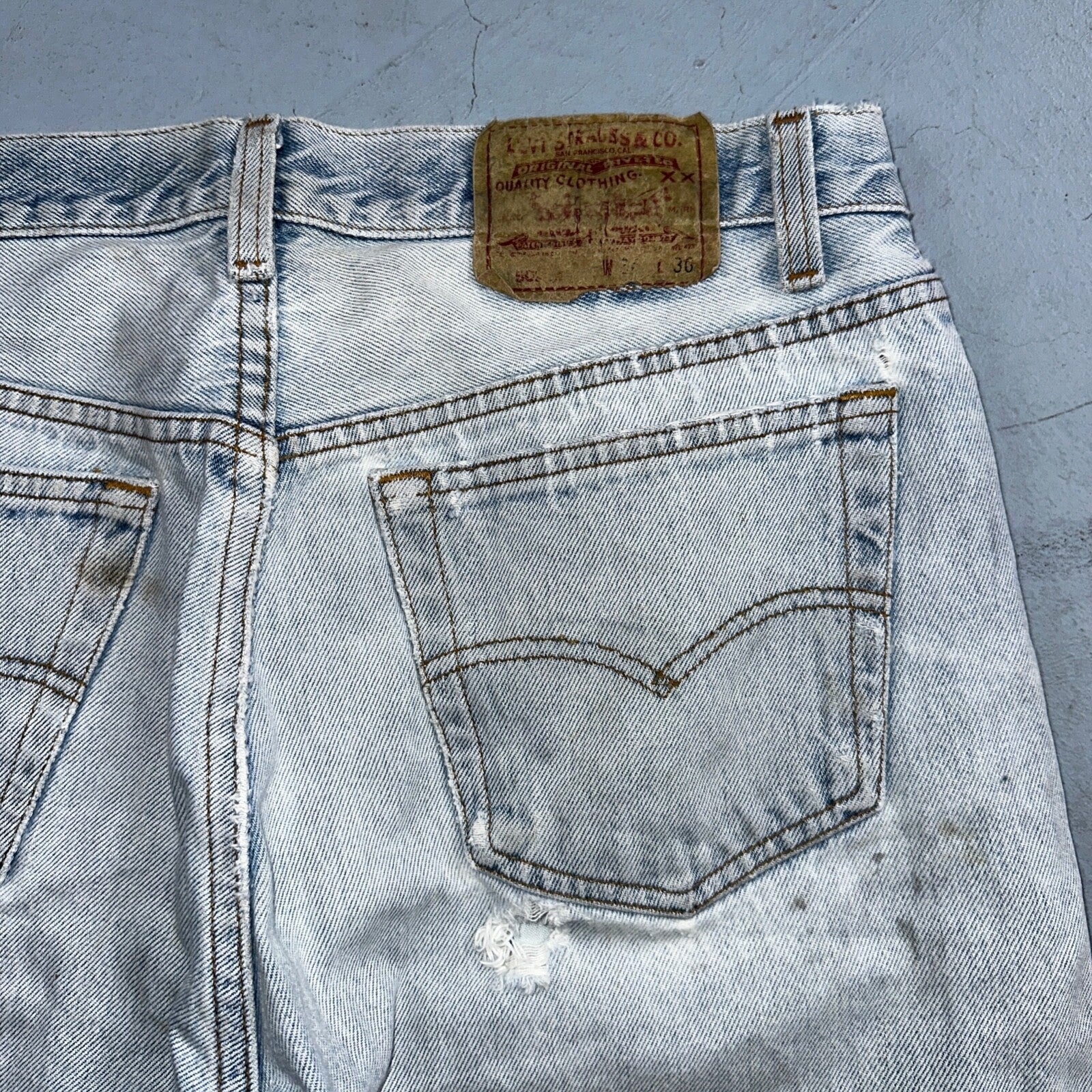 Levis 501 Vintage 90s USA XX Straight Leg Jeans Blue Light Wash 34x36 Act 31x32