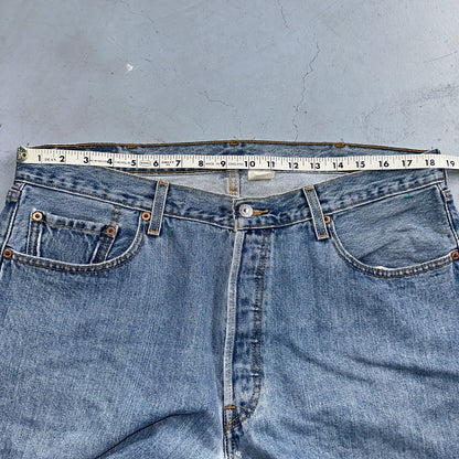 Levis 501 Vintage Y2K 90s XX Straight Leg Jeans Blue Light Wash 38x34 Act 37x34